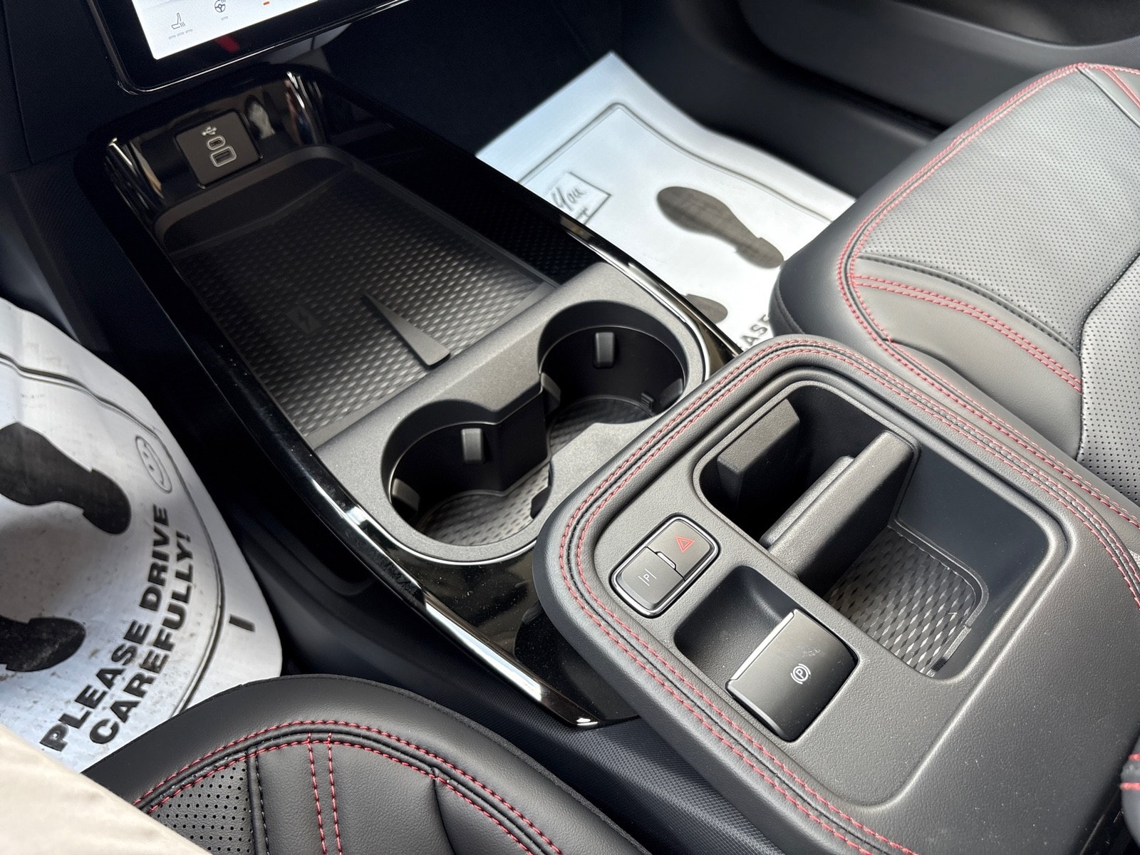 2025 Ford Mustang Mach-E Premium - Photo 15