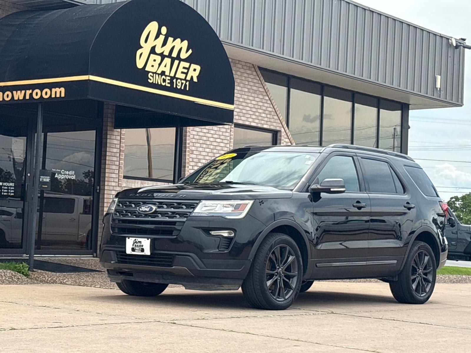 2019 Ford Explorer XLT 4WD's photo