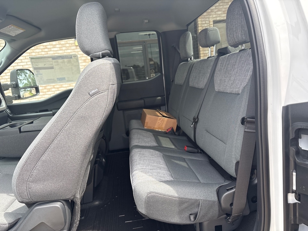 New 2026 Ford Super Duty F-350 SRW XLT Pickup Truck