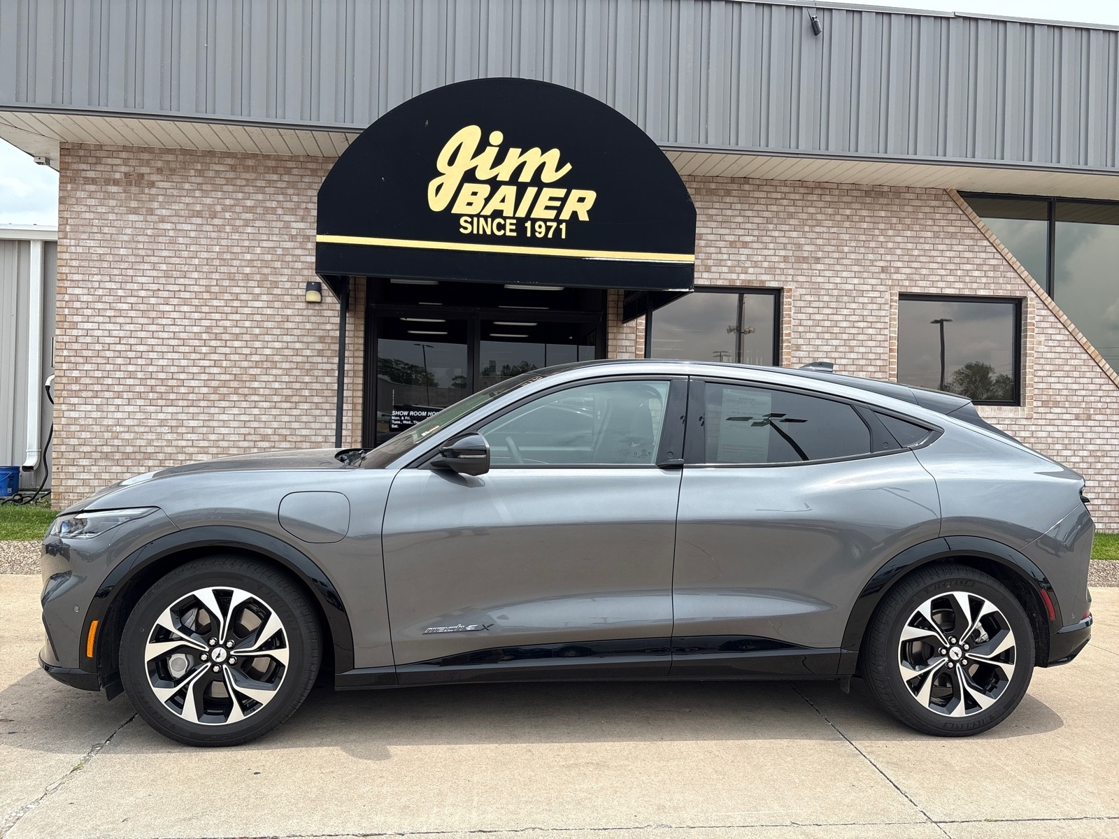 Used 2021 Ford Mustang Mach-E Premium RWD with VIN 3FMTK3R79MMA10212 for sale in Fort Madison, IA