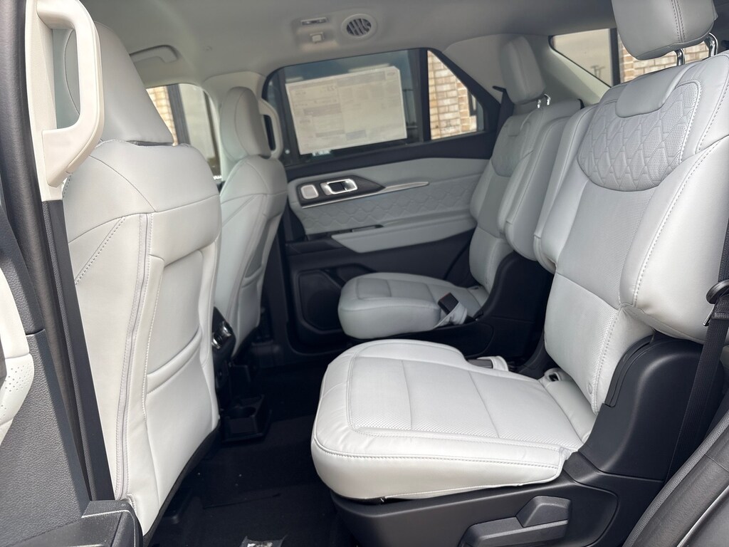 New 2026 Ford Explorer Platinum