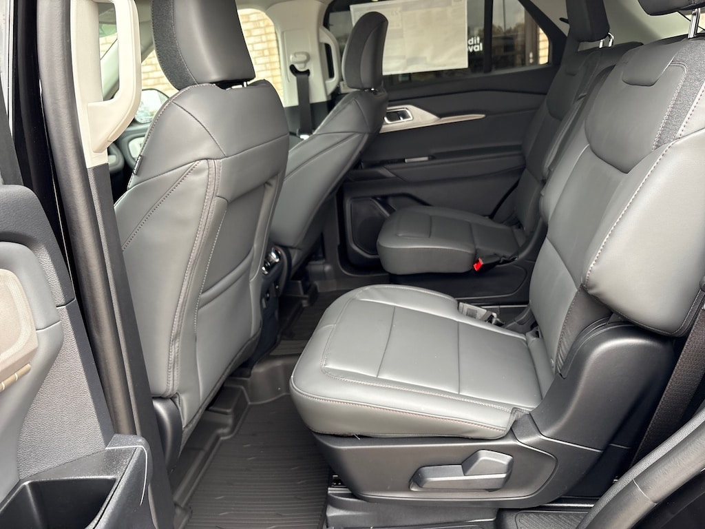 New 2026 Ford Explorer Active