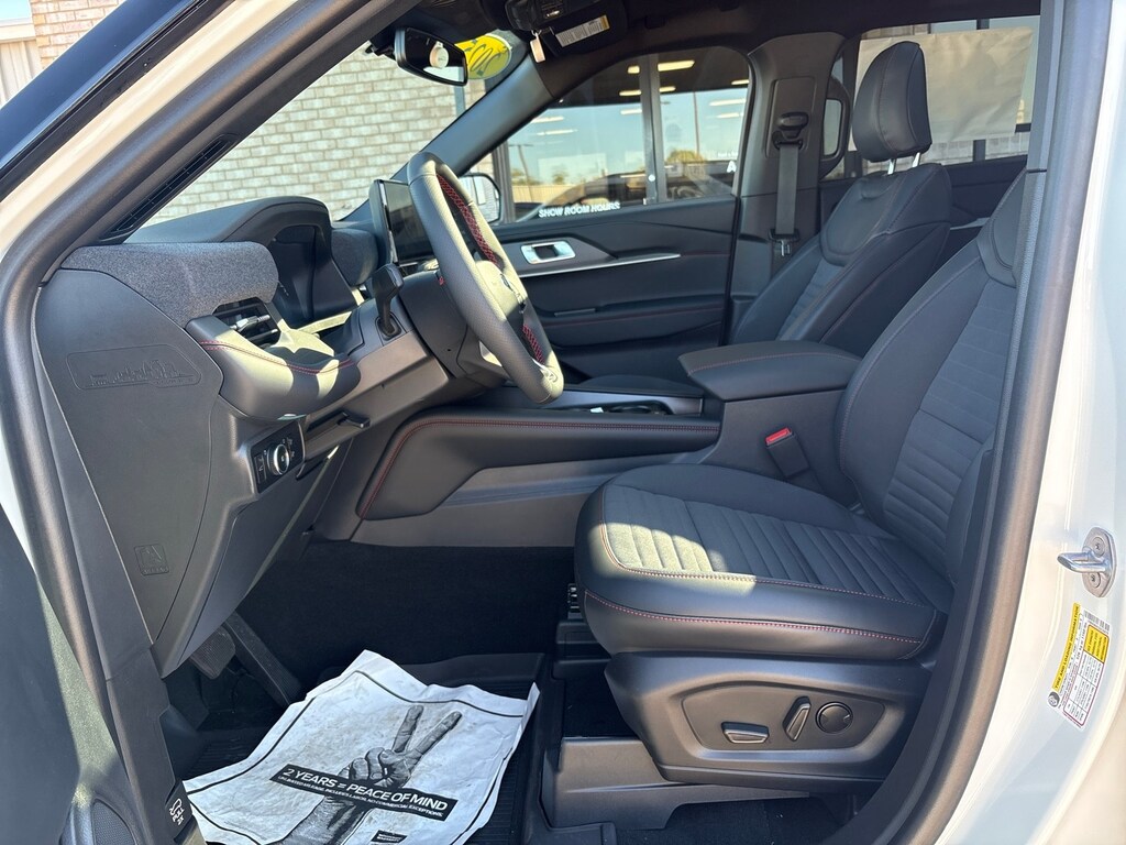 New 2025 Ford Explorer ST-Line