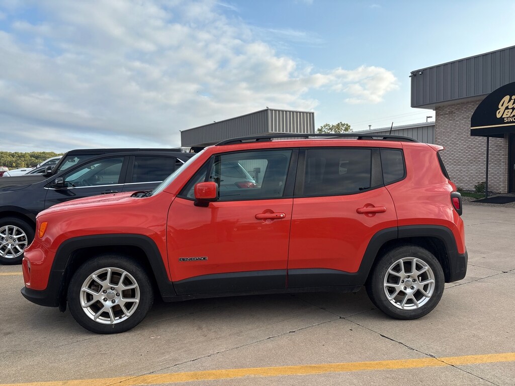 Used 2019 Jeep Renegade Altitude