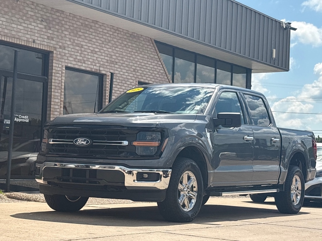 Used 2025 Ford F-150 XLT Pickup Truck