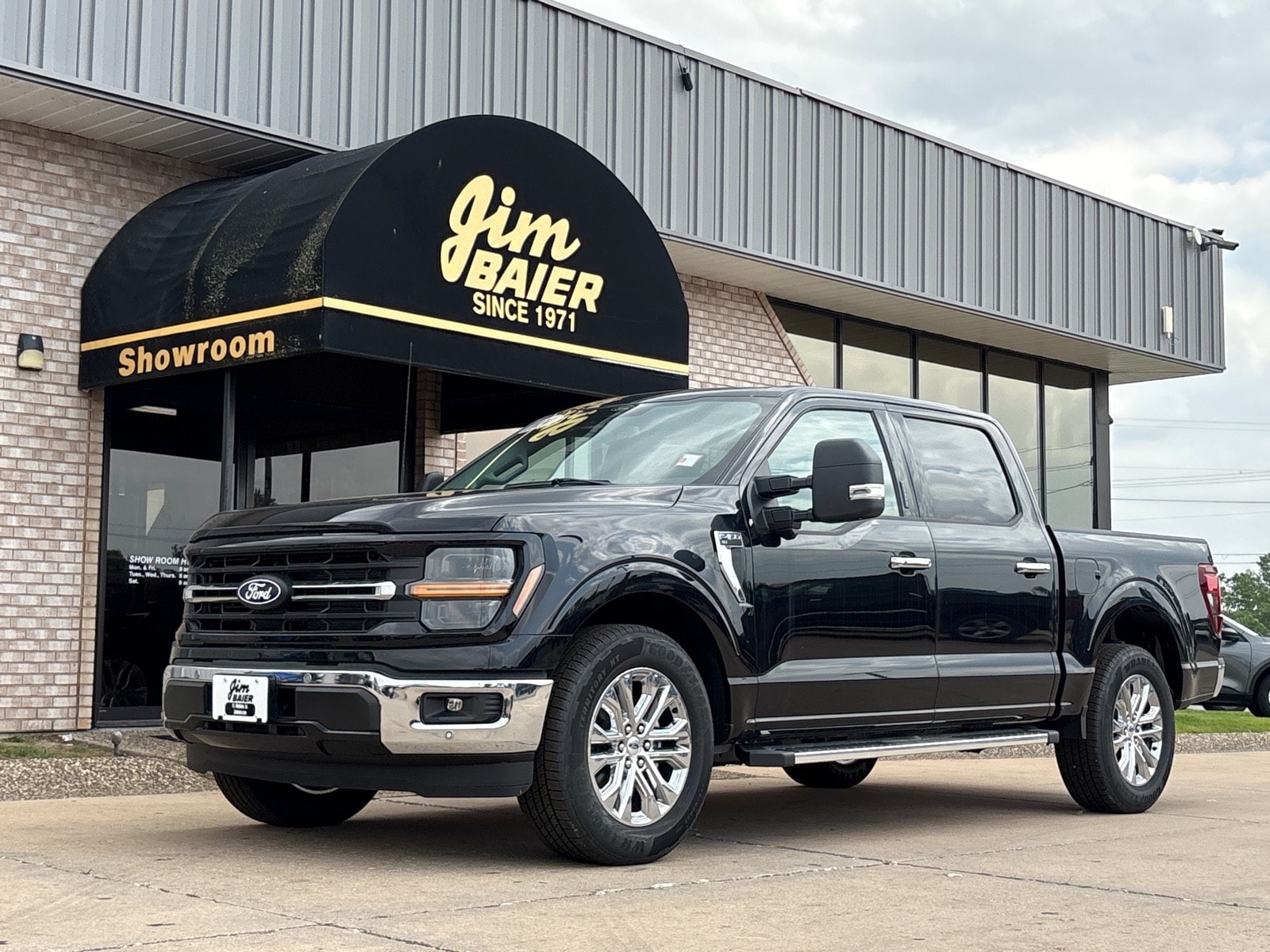 2024 Ford F-150 XLT's photo