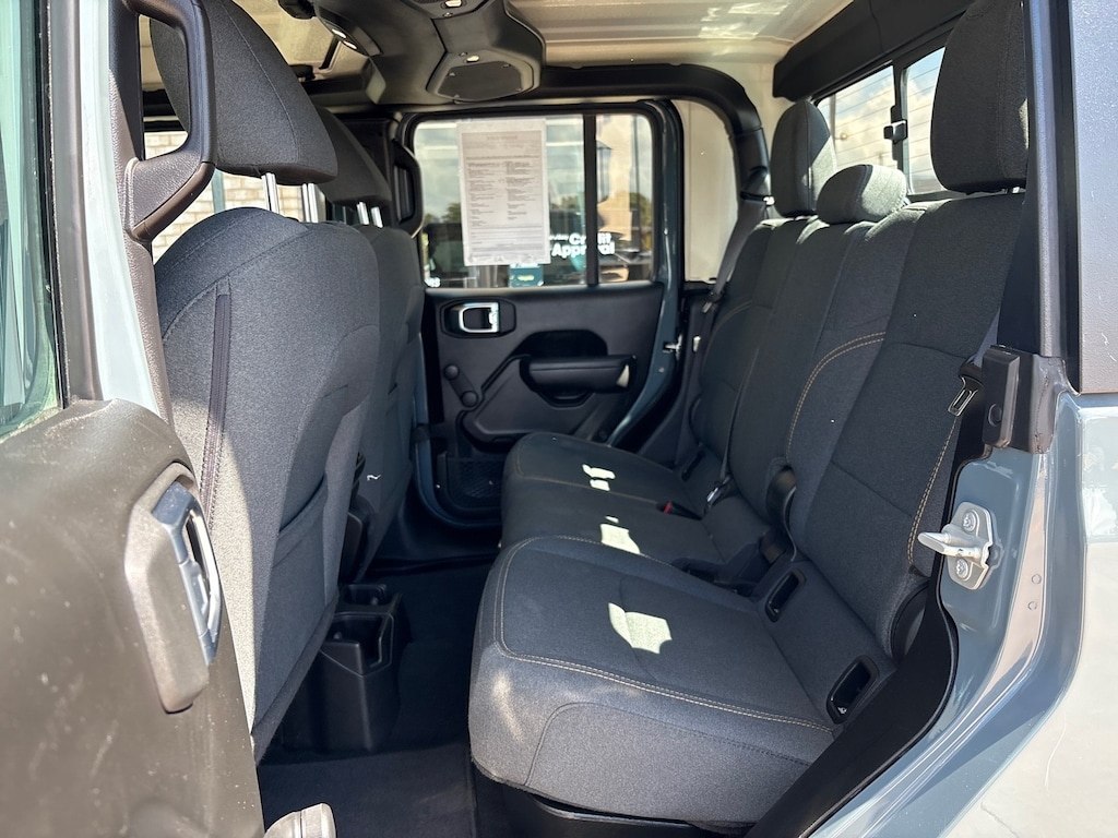 Used 2024 Jeep Gladiator Sport Pickup Truck