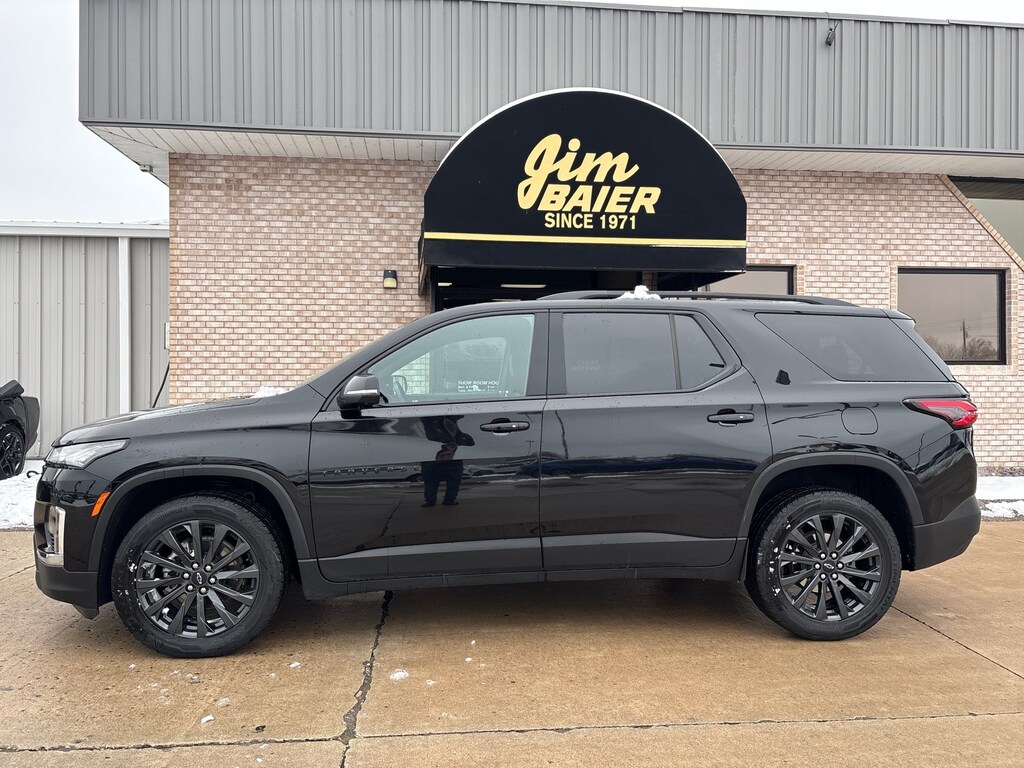 Used 2023 Chevrolet Traverse RS SUV