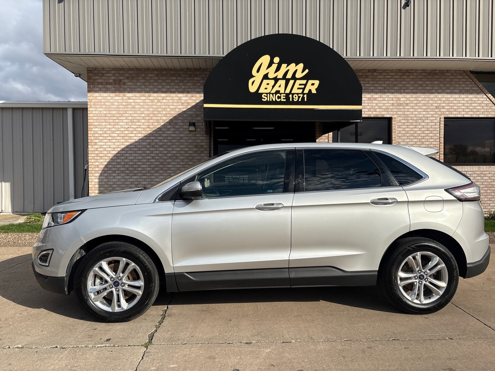 Used 2017 Ford Edge Titanium with VIN 2FMPK4K98HBC30127 for sale in Fort Madison, IA