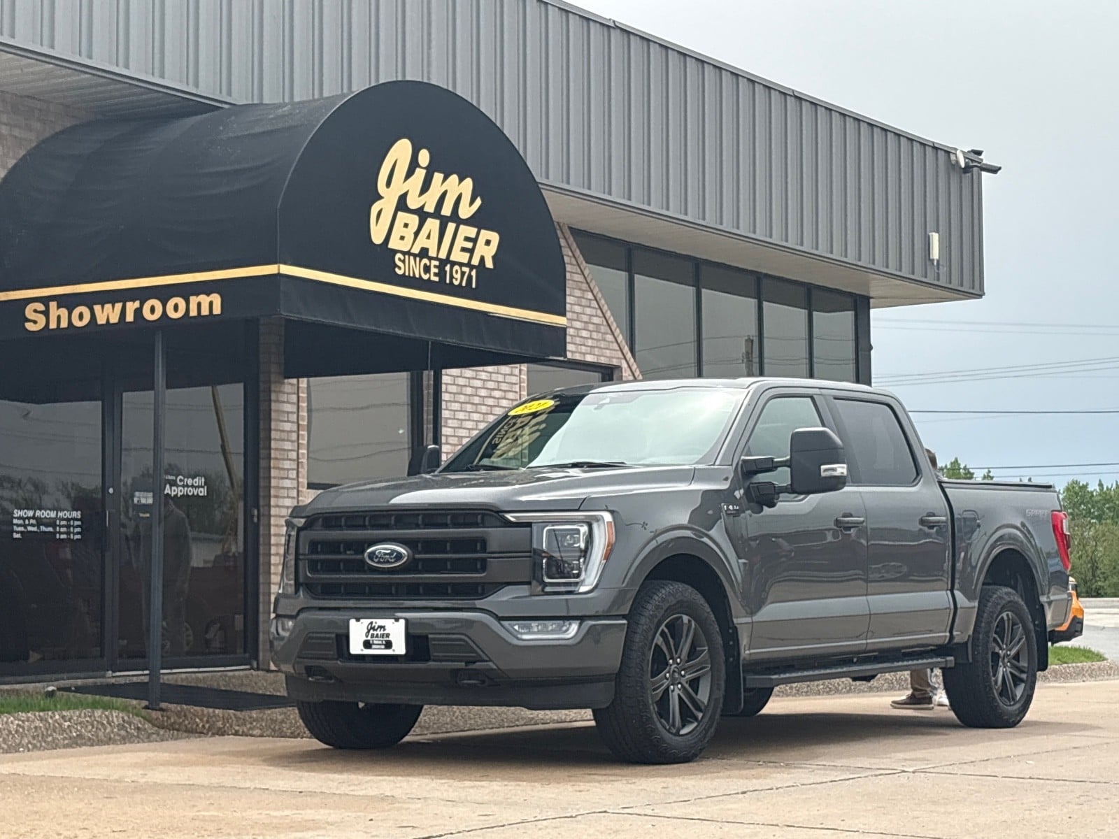 2021 Ford F-150 Lariat 4x4 SuperCrew 5-1/2 Box's photo