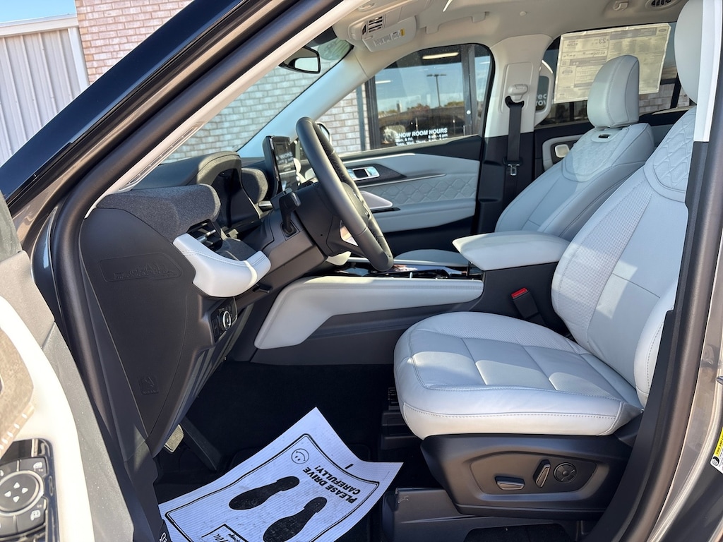 New 2026 Ford Explorer Platinum SUV