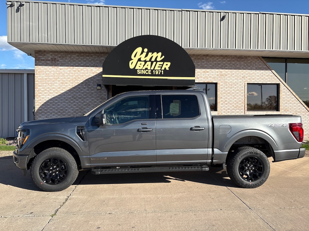 New 2025 Ford F-150 XLT Pickup Truck
