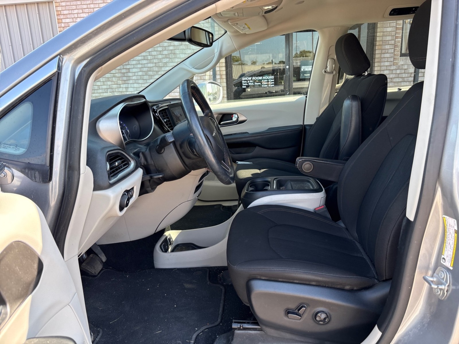 Certified 2020 Chrysler Pacifica Touring
