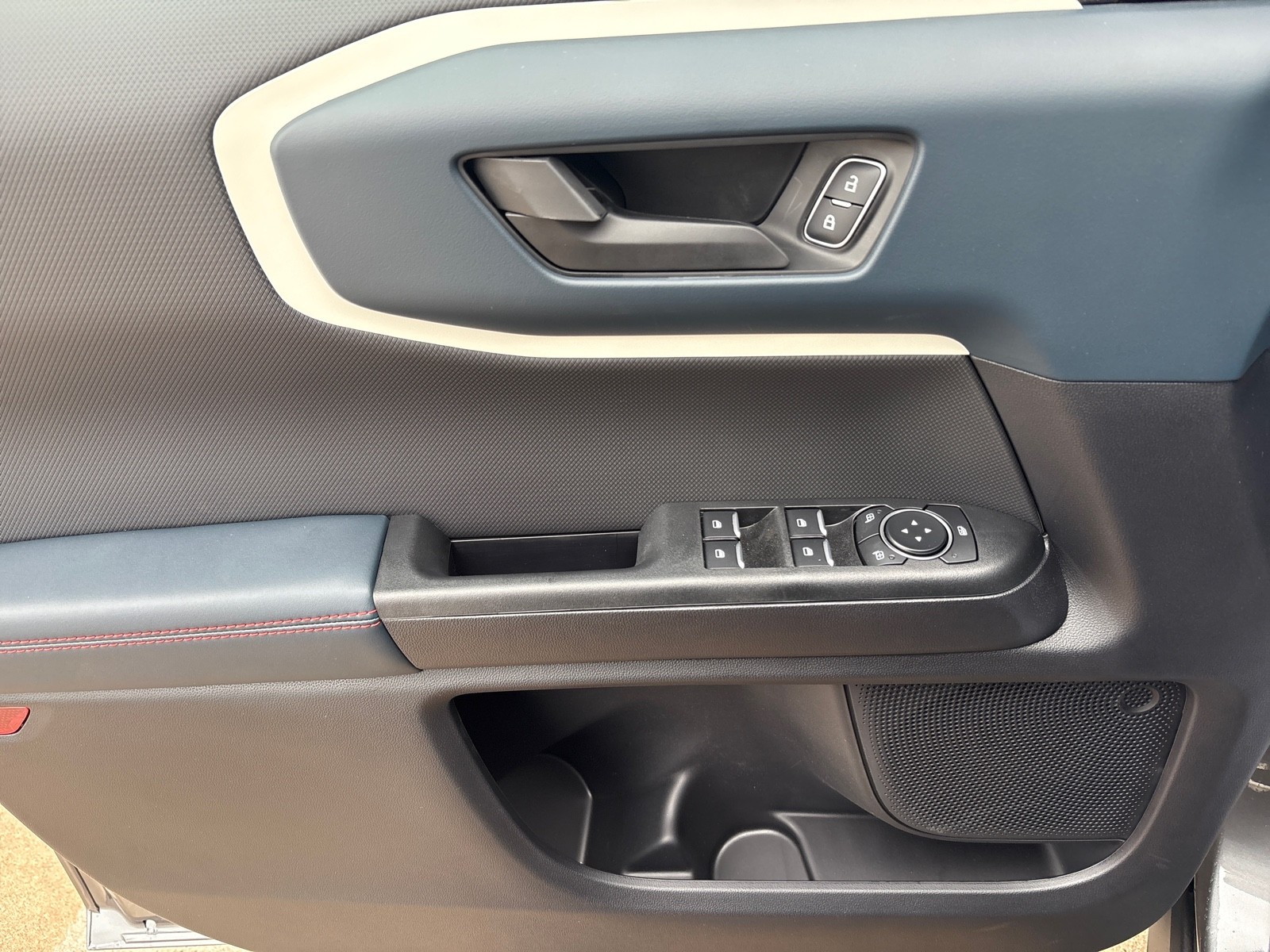 2025 Ford Bronco Sport Heritage - Photo 13