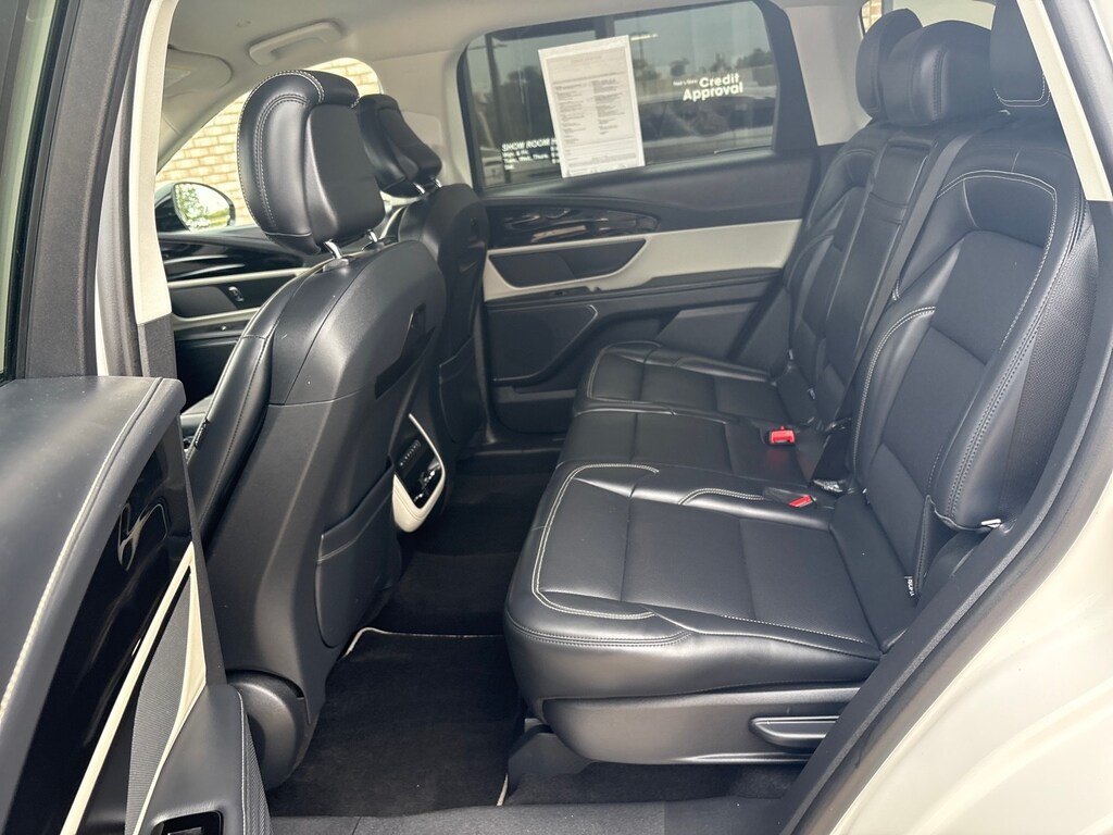 Used 2024 Lincoln Nautilus Premiere