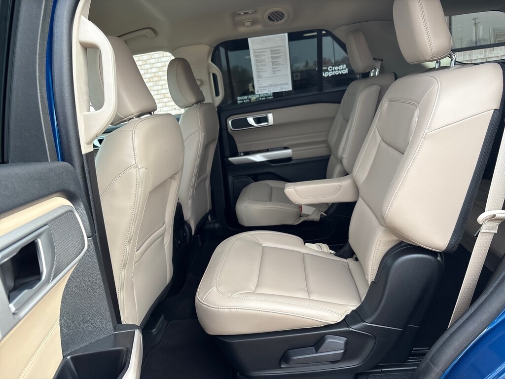 Used 2023 Ford Explorer XLT SUV