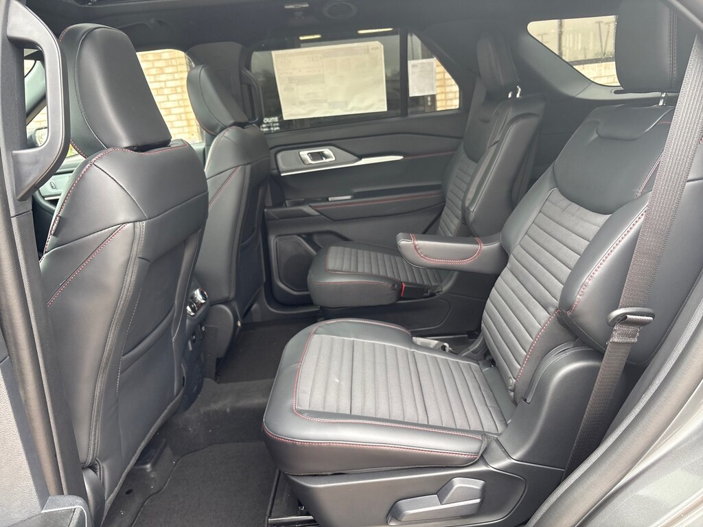 New 2026 Ford Explorer ST-Line