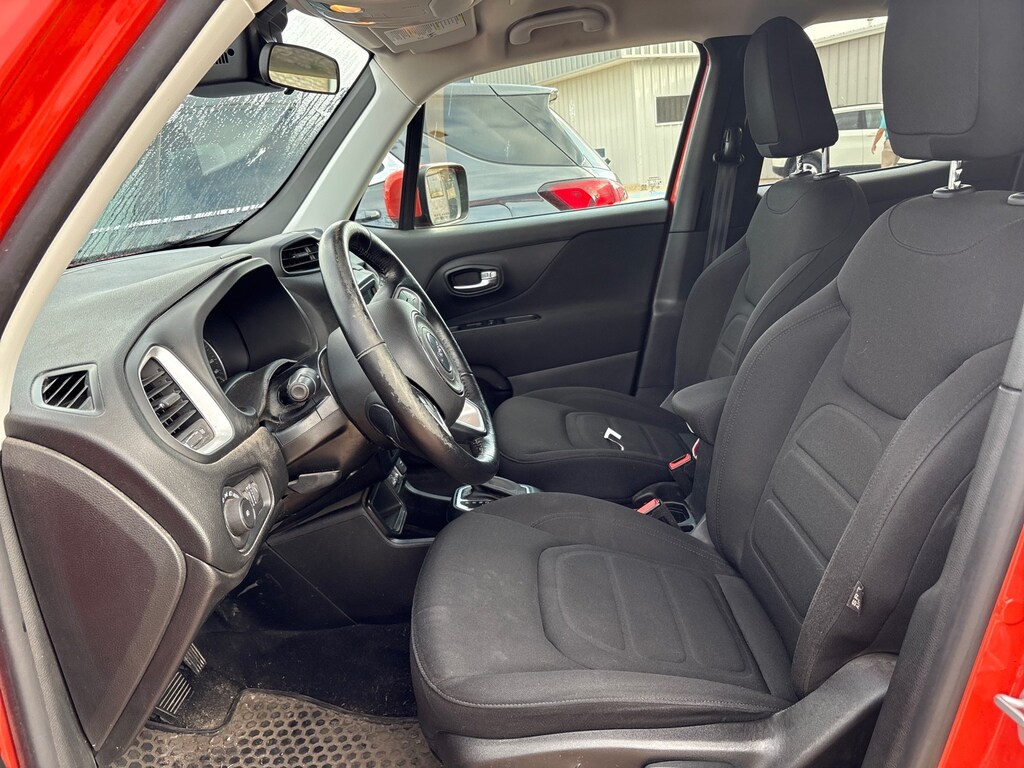Used 2019 Jeep Renegade Altitude