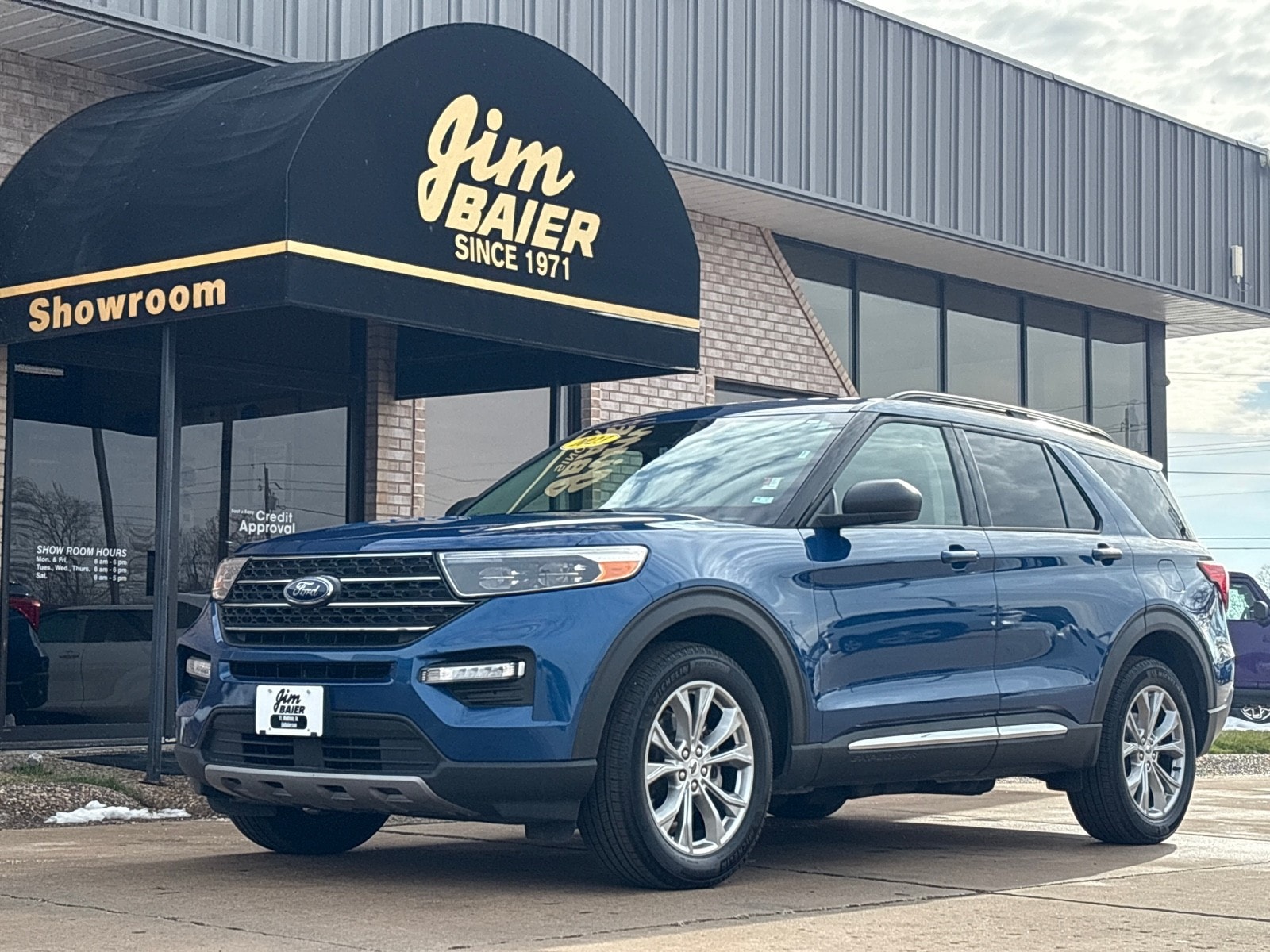 2023 Ford Explorer XLT's photo