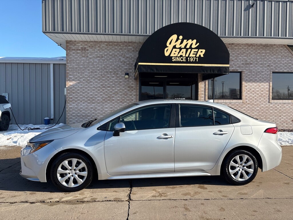 Used 2023 Toyota Corolla LE Sedan