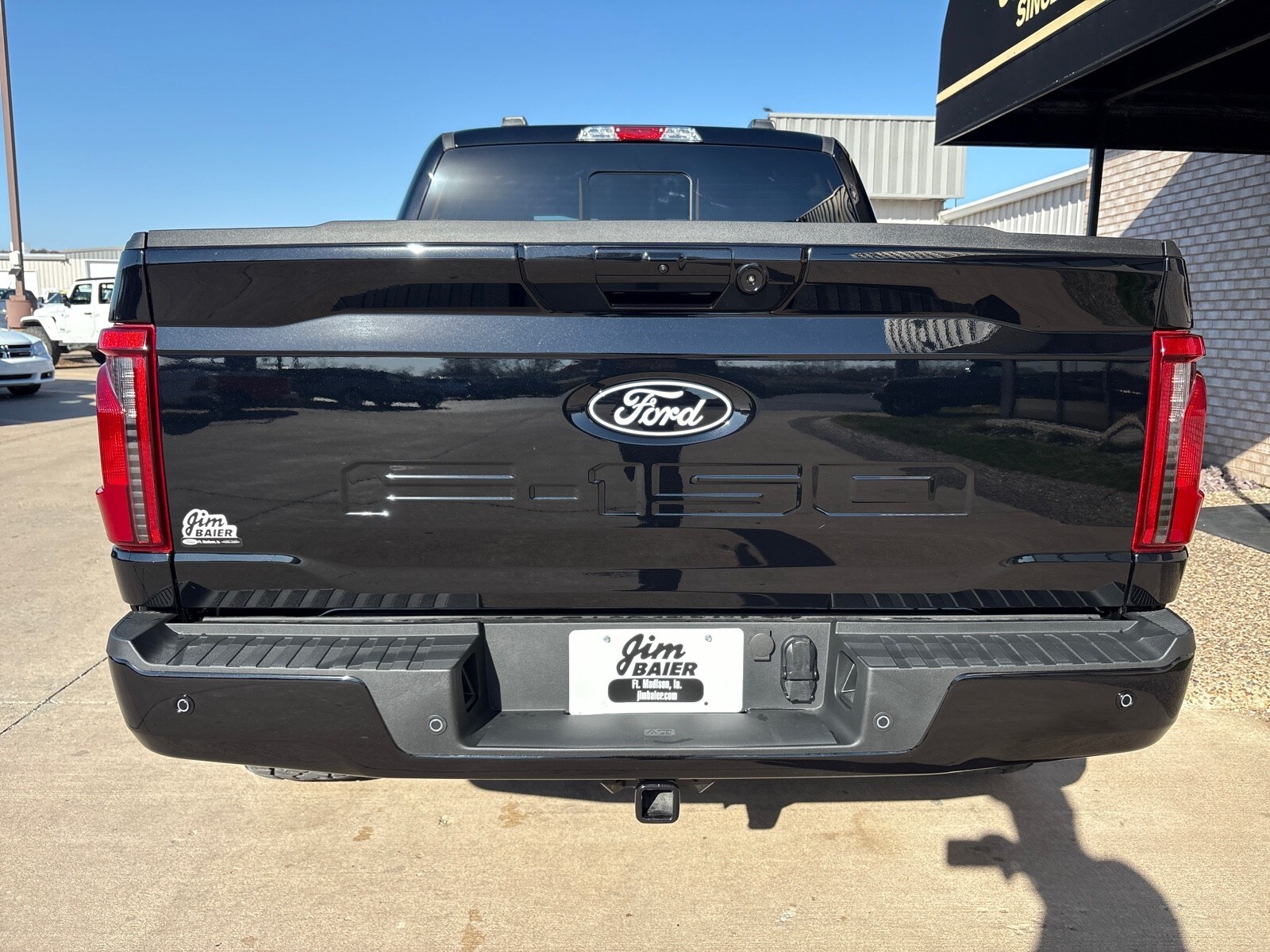 2025 Ford F-150 XLT - Photo 10