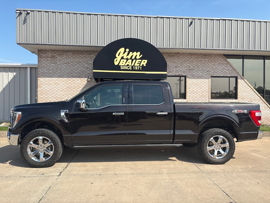 Used 2021 Ford F-150 Lariat Pickup Truck