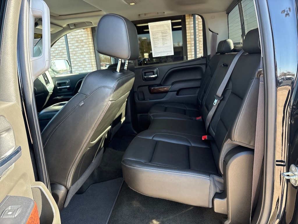 Used 2017 GMC Sierra 1500 SLT Pickup Truck