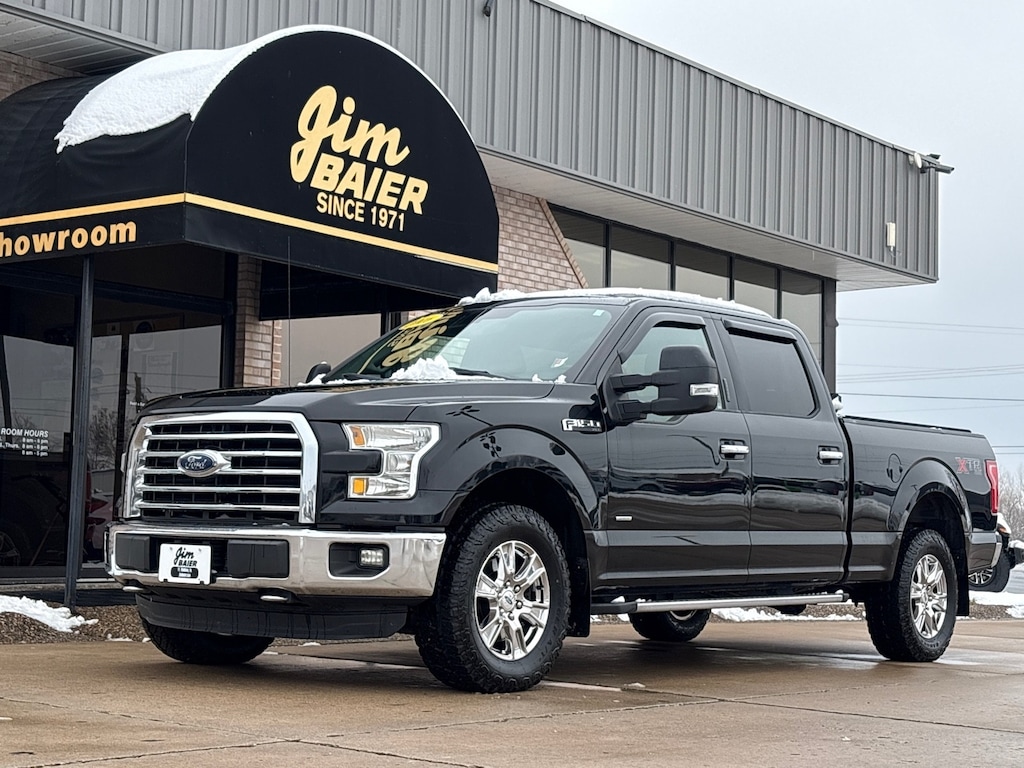 Used 2016 Ford F-150 XLT Pickup Truck