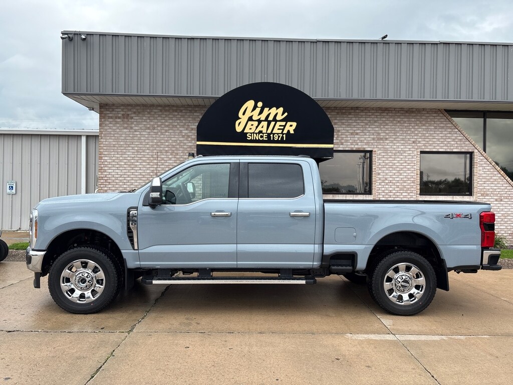 New 2026 Ford Super Duty F-250 SRW Lariat Pickup Truck