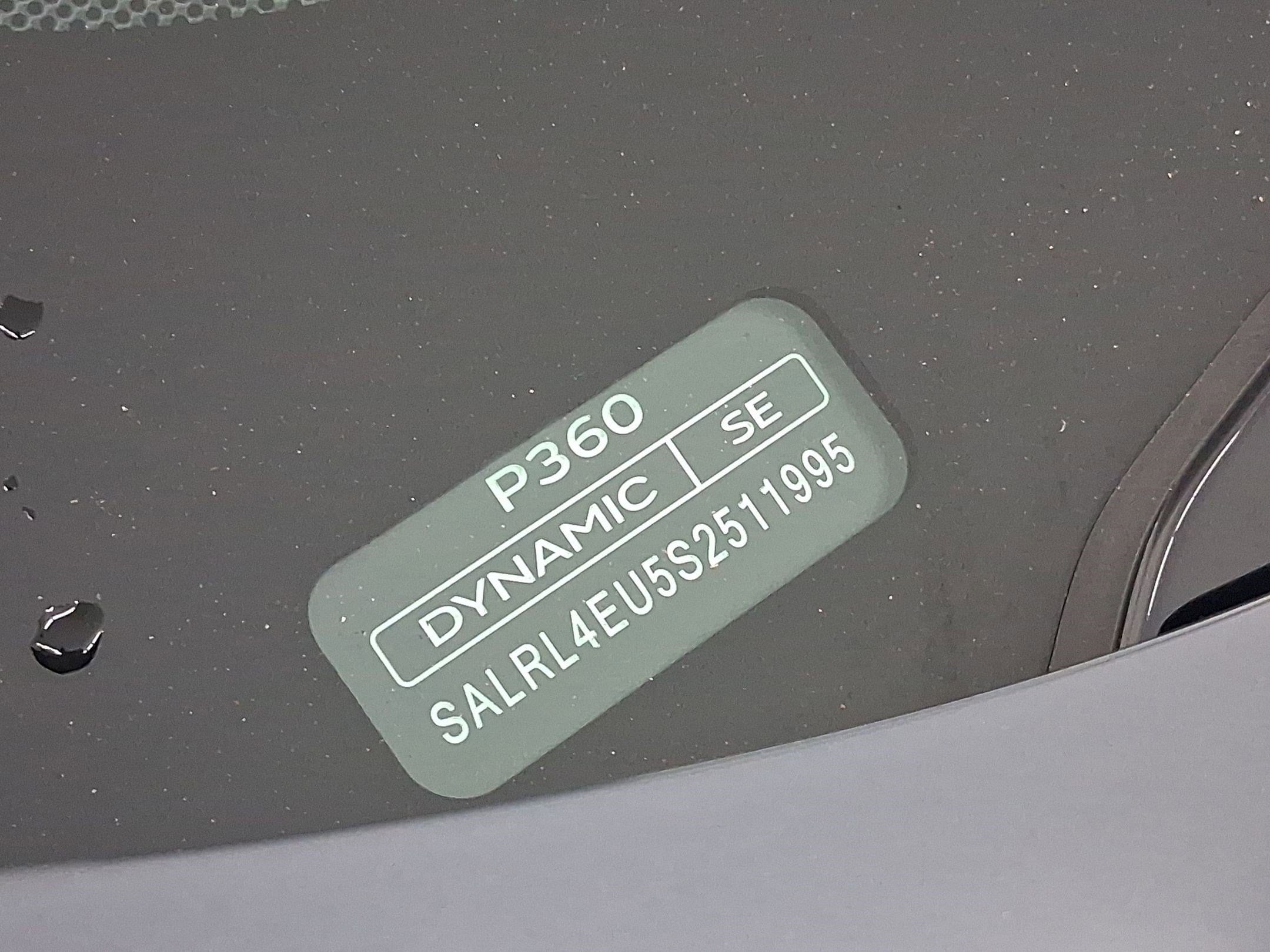 2025 Land Rover Discovery Dynamic SE - Photo 20