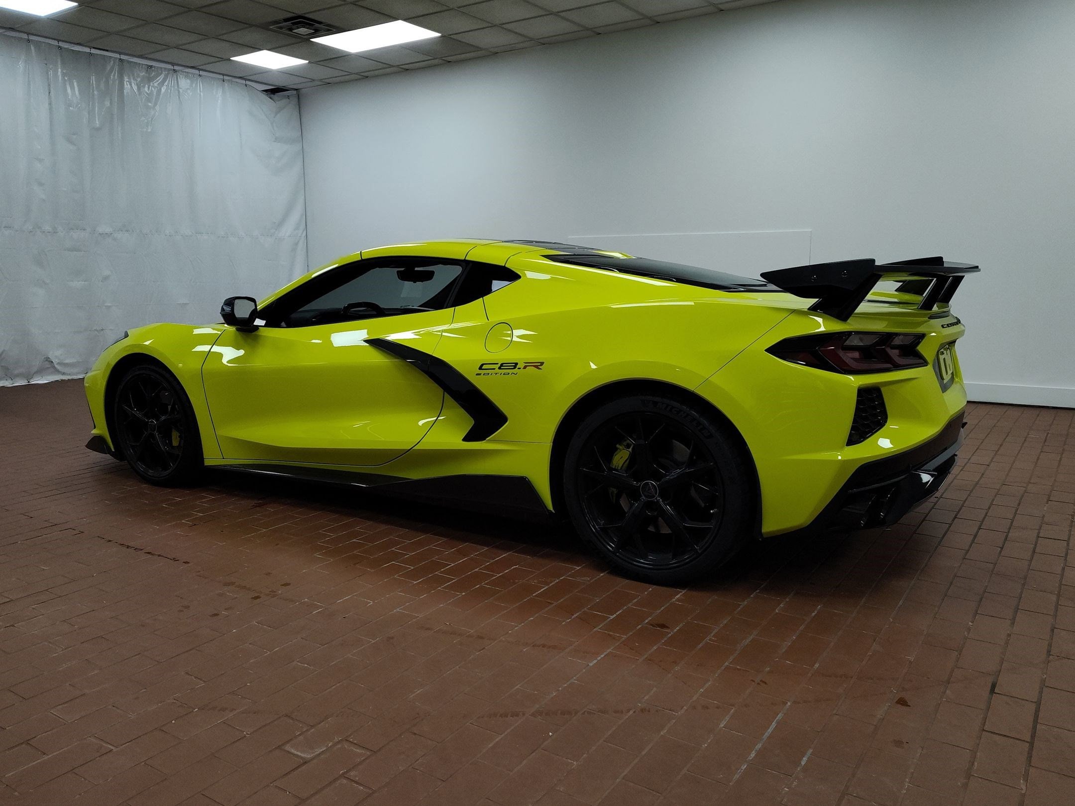 2022 Chevrolet Corvette Stingray Stingray w/3LT photo 2