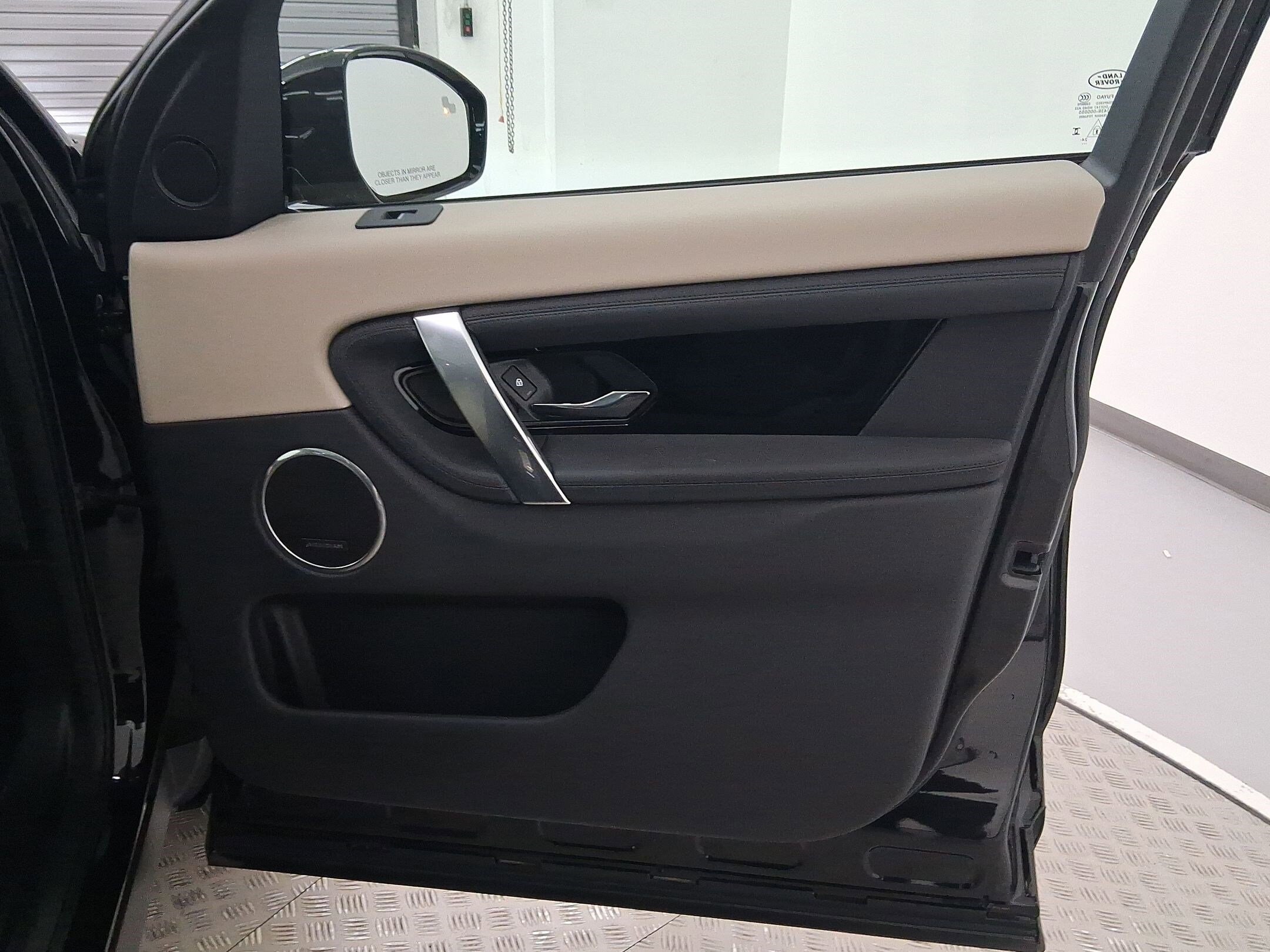 2025 Land Rover Discovery Sport S - Photo 35