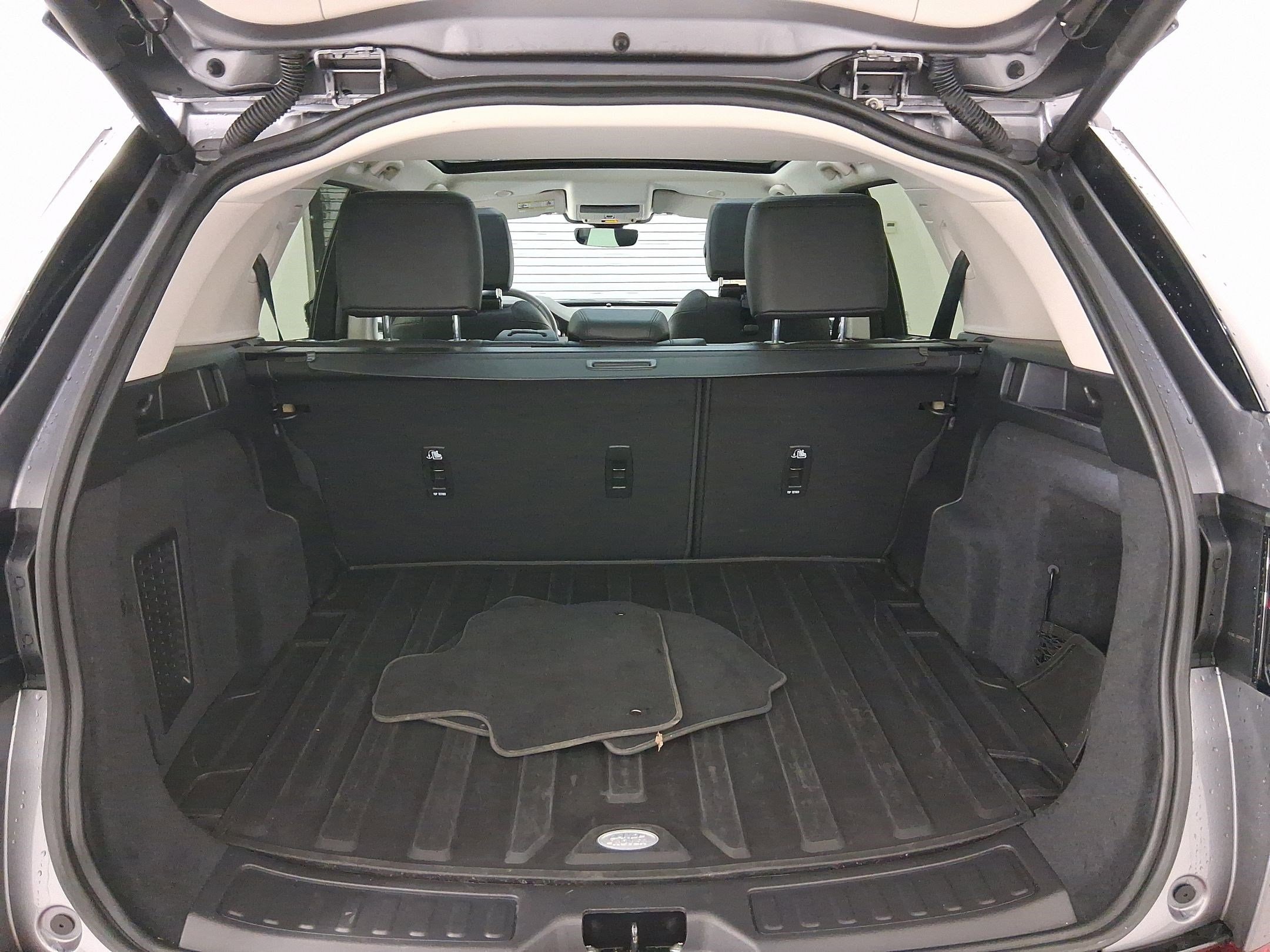 2025 Land Rover Discovery Sport S - Photo 32