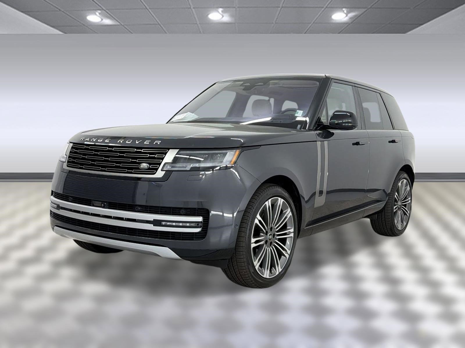 2023 Land Rover Range Rover 3.0 SE SWB's photo