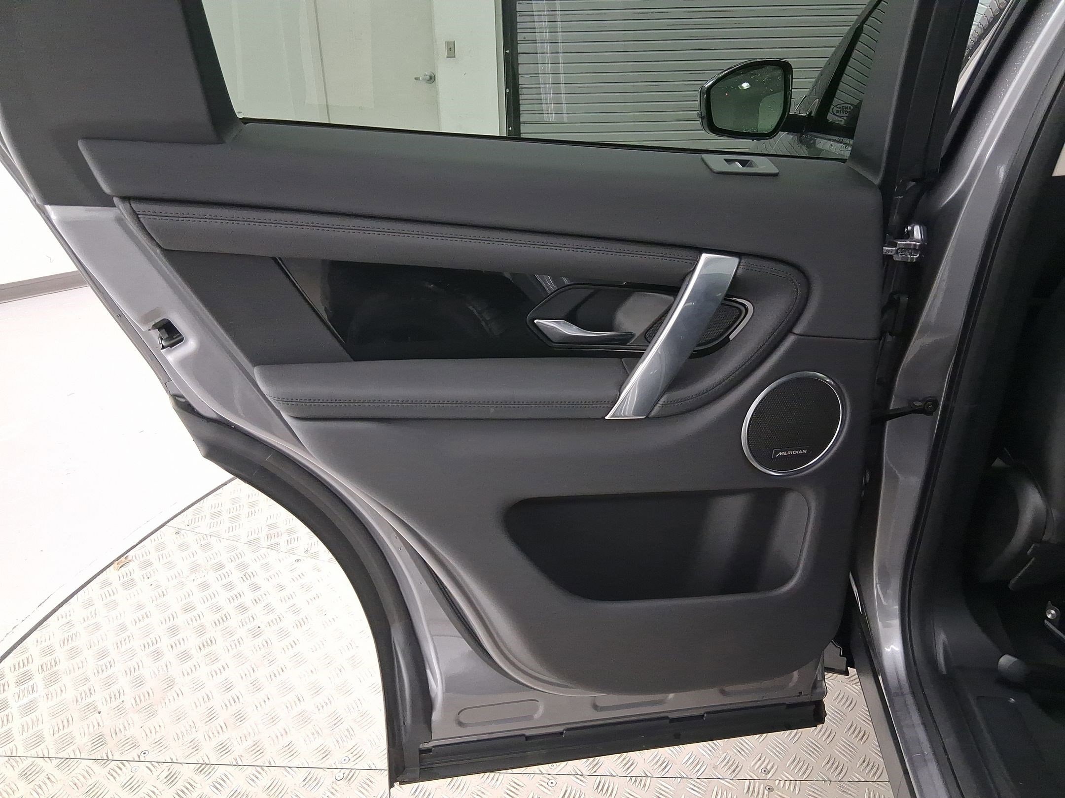 2025 Land Rover Discovery Sport S - Photo 31