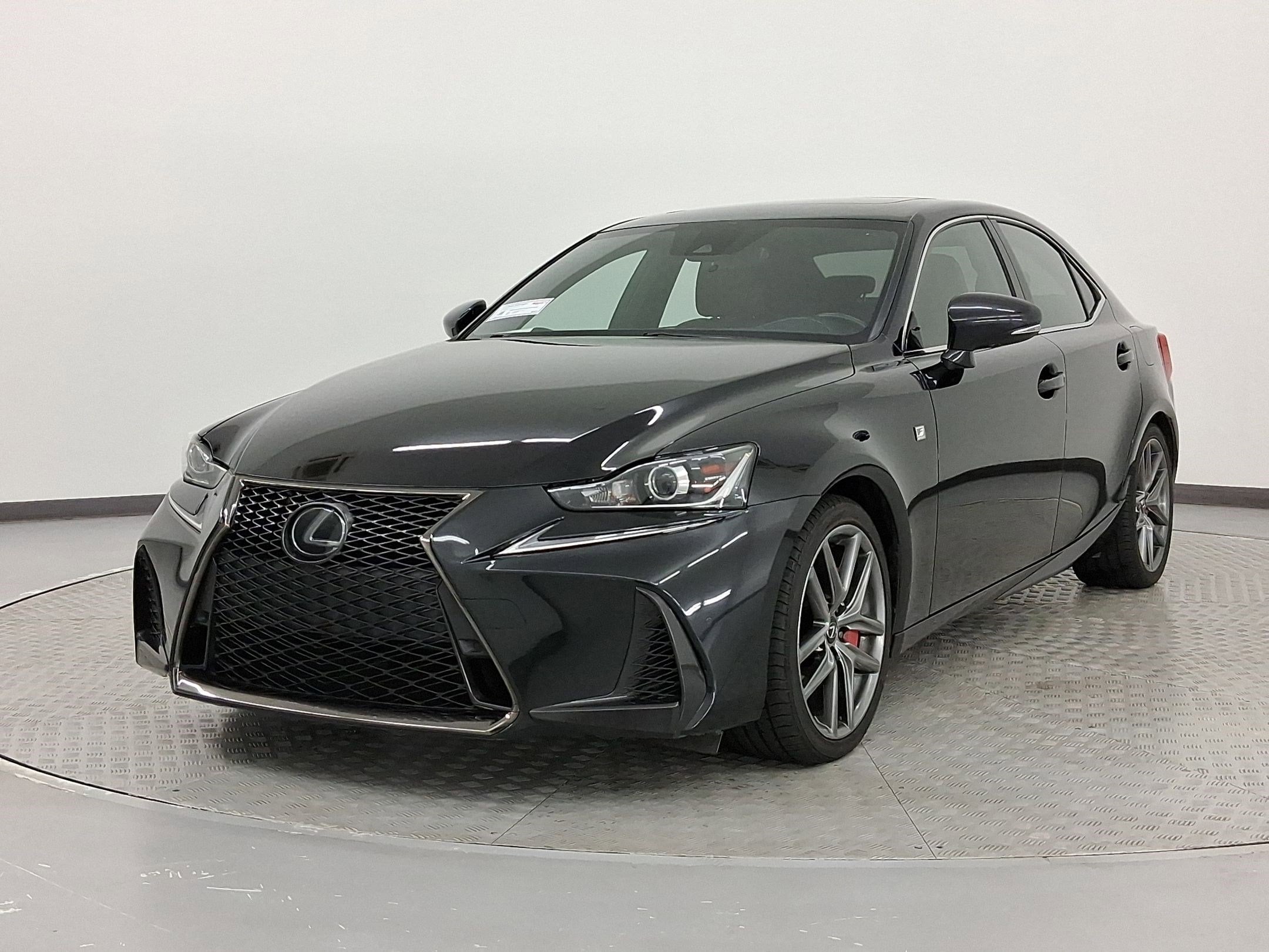 2020 Lexus IS
