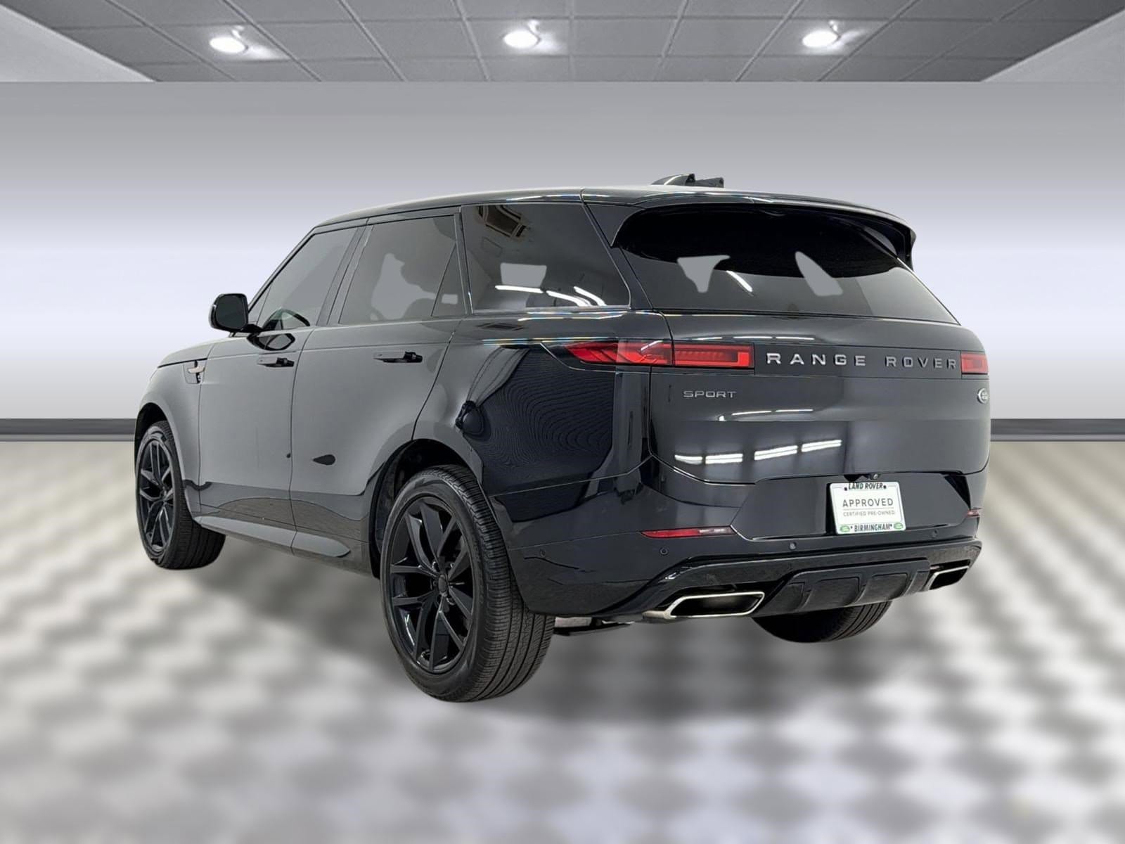 2023 Land Rover Range Rover Sport SE Dynamic photo 2