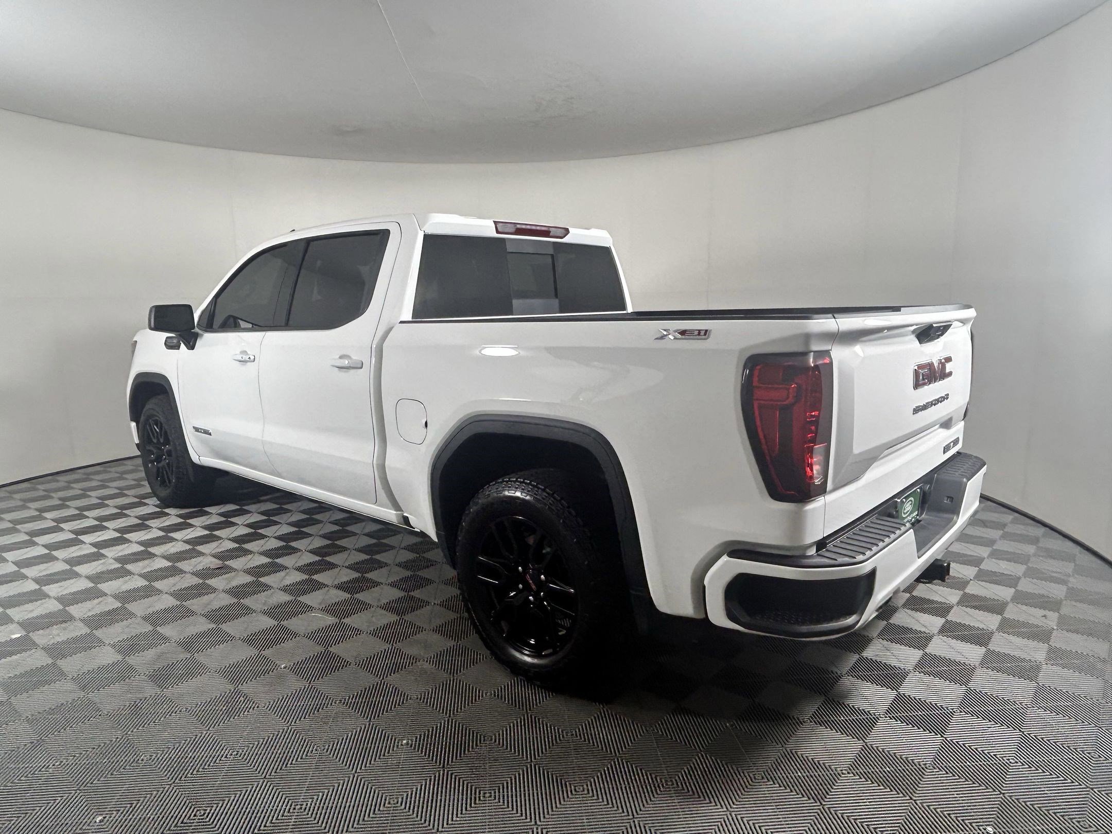 2025 Gmc Sierra 1500 Elevation photo 3