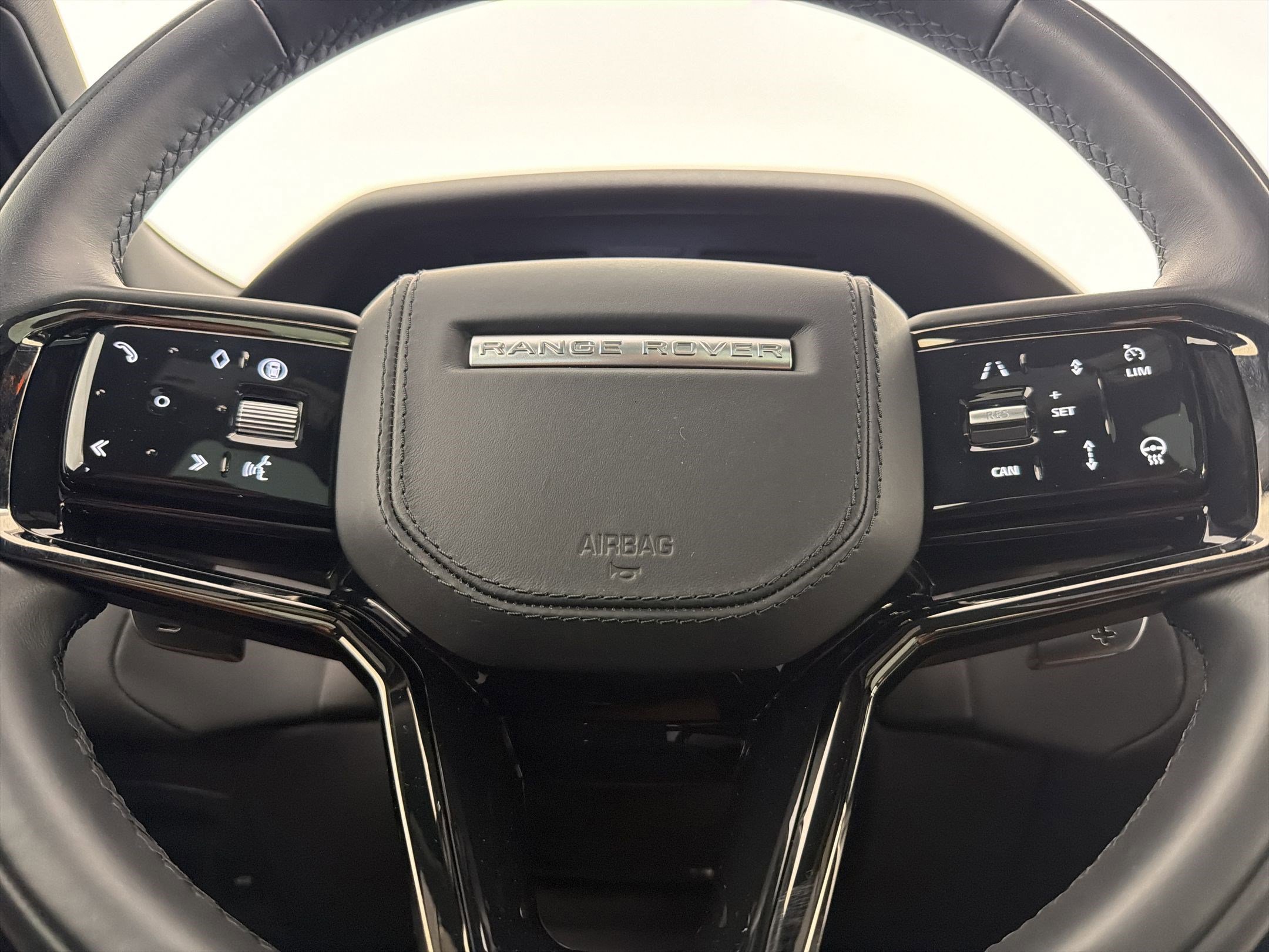 2025 Land Rover Range Rover Velar Dynamic SE - Photo 15