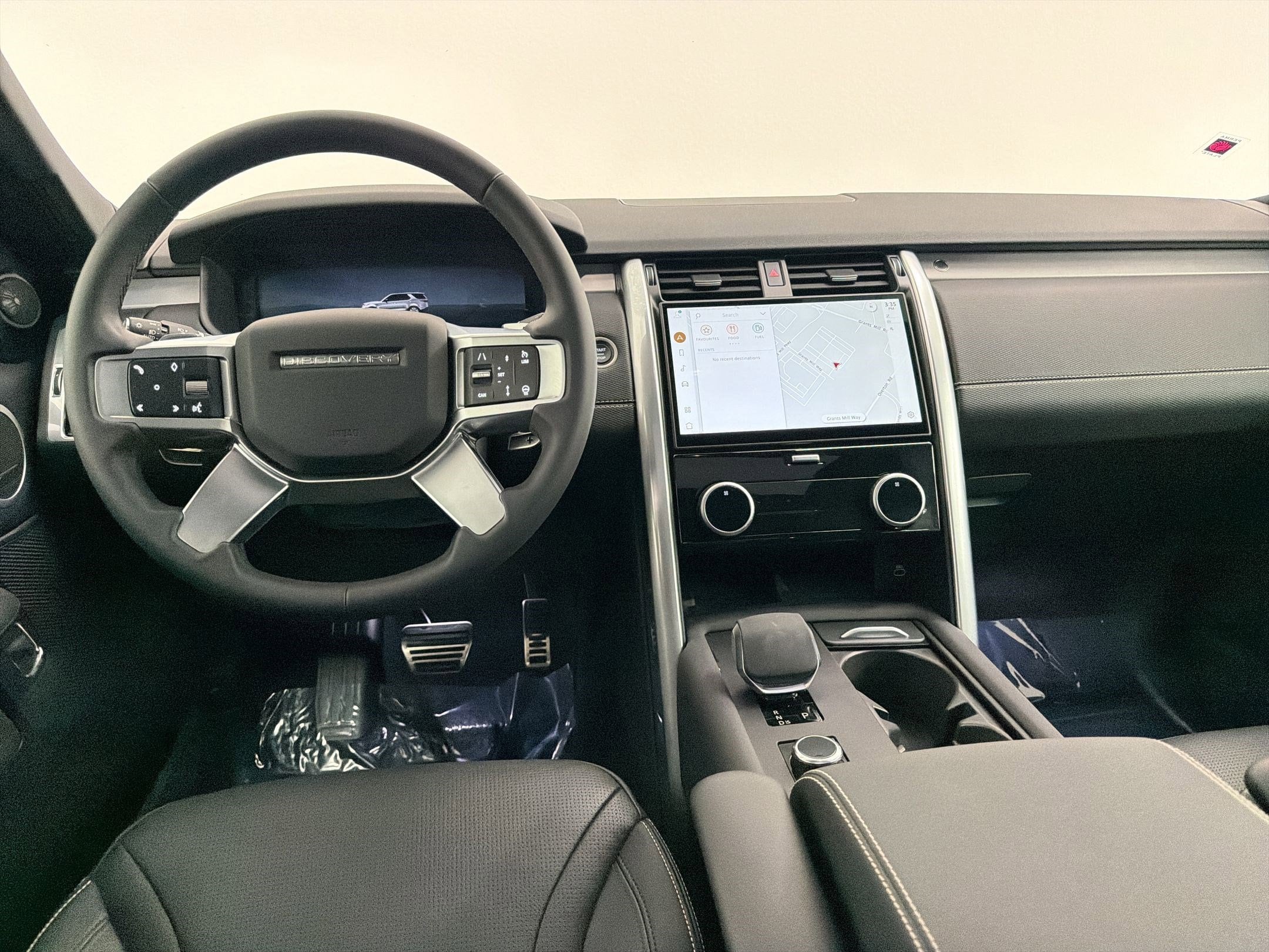 2025 Land Rover Discovery Dynamic SE - Photo 25