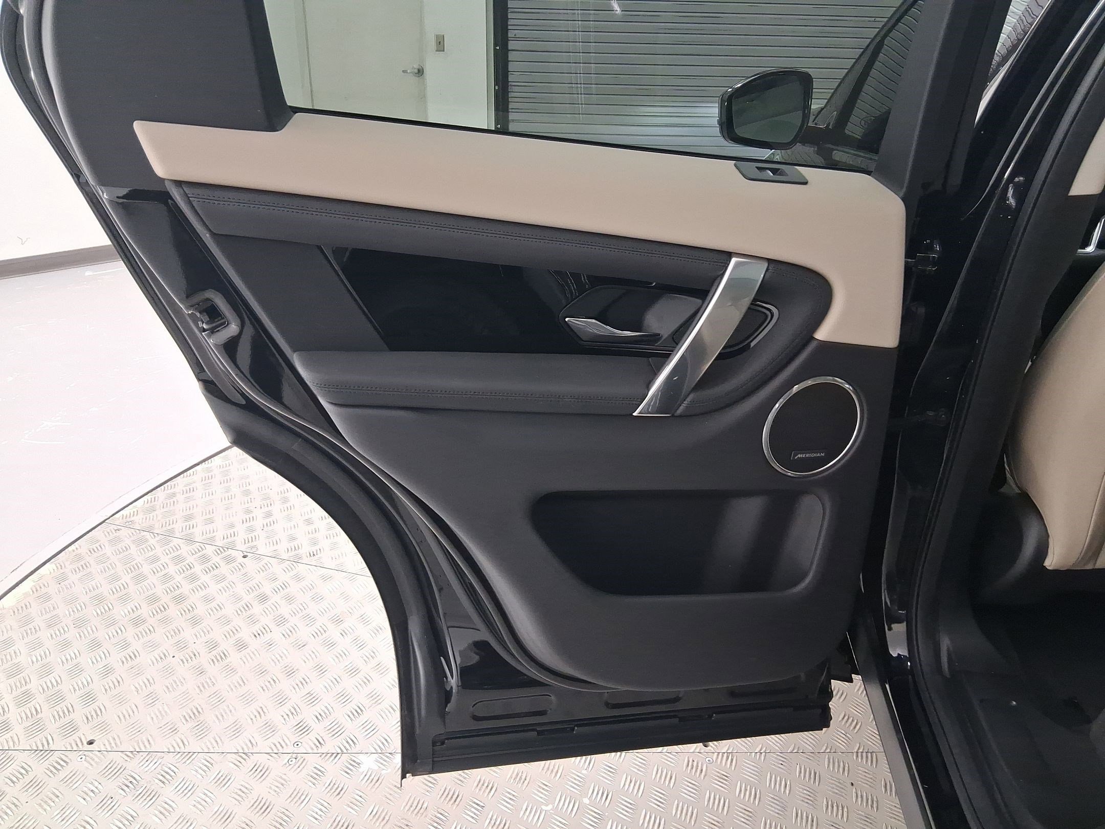 2025 Land Rover Discovery Sport S - Photo 30