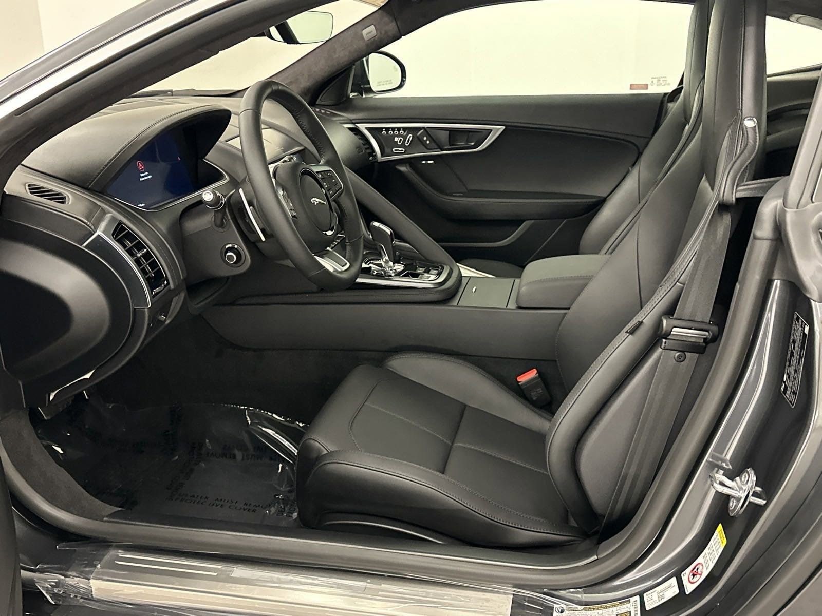 F-TYPE P450 R-Dynamic Coupe