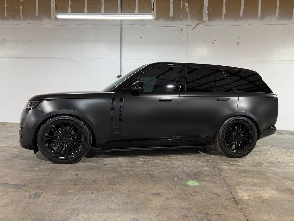 Used 2024 Land Rover Range Rover P400 SE SUV