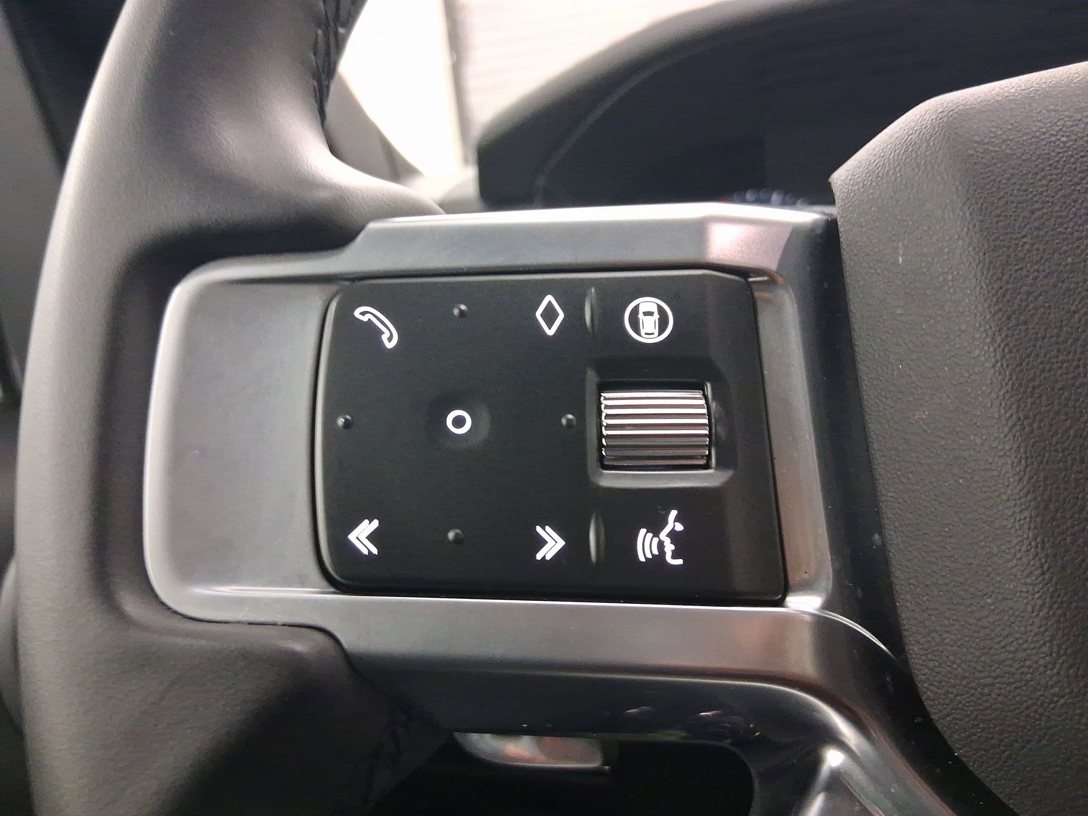 2025 Land Rover Discovery Dynamic SE - Photo 15