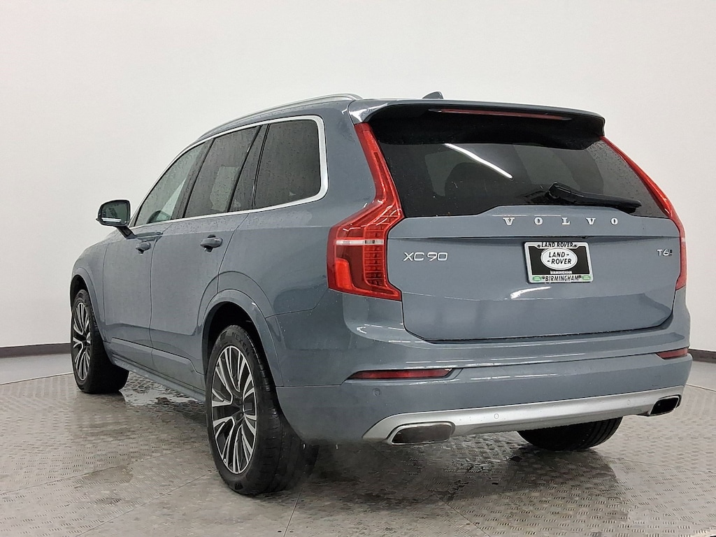 Used 2020 Volvo XC90 T6 Momentum 7 Passenger SUV