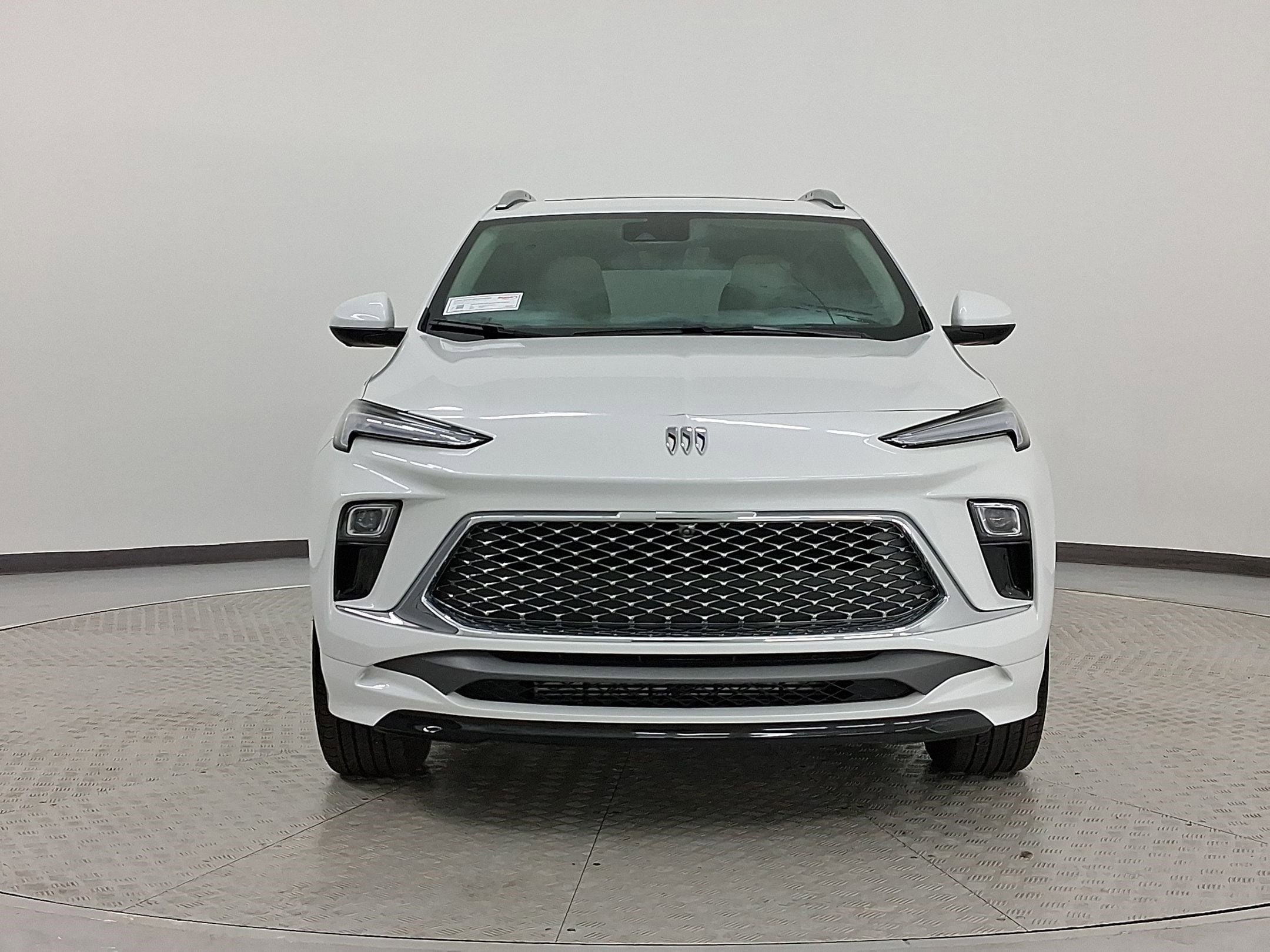 2025 Buick Encore GX Avenir photo 5