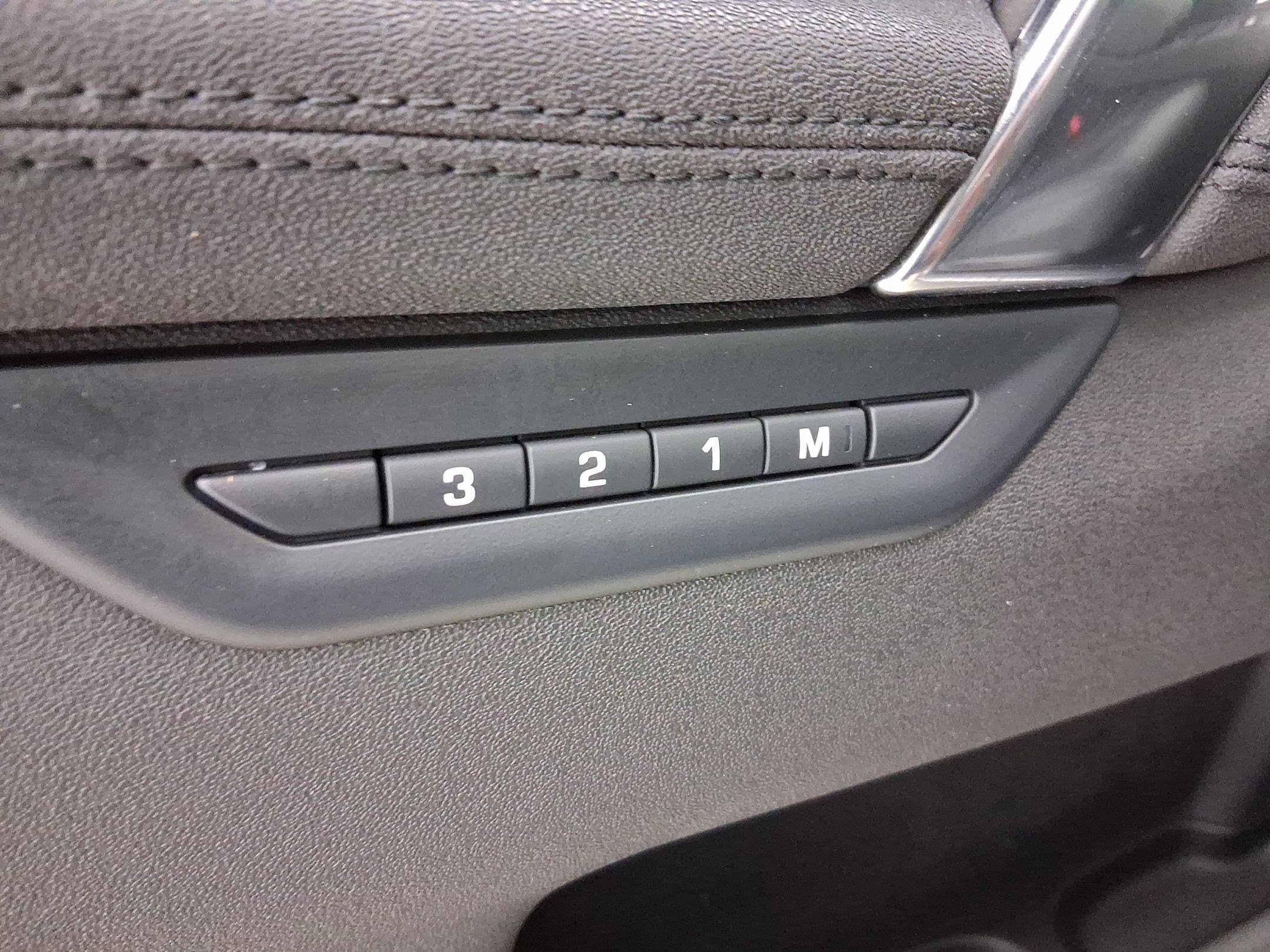 2025 Land Rover Discovery Sport S - Photo 17