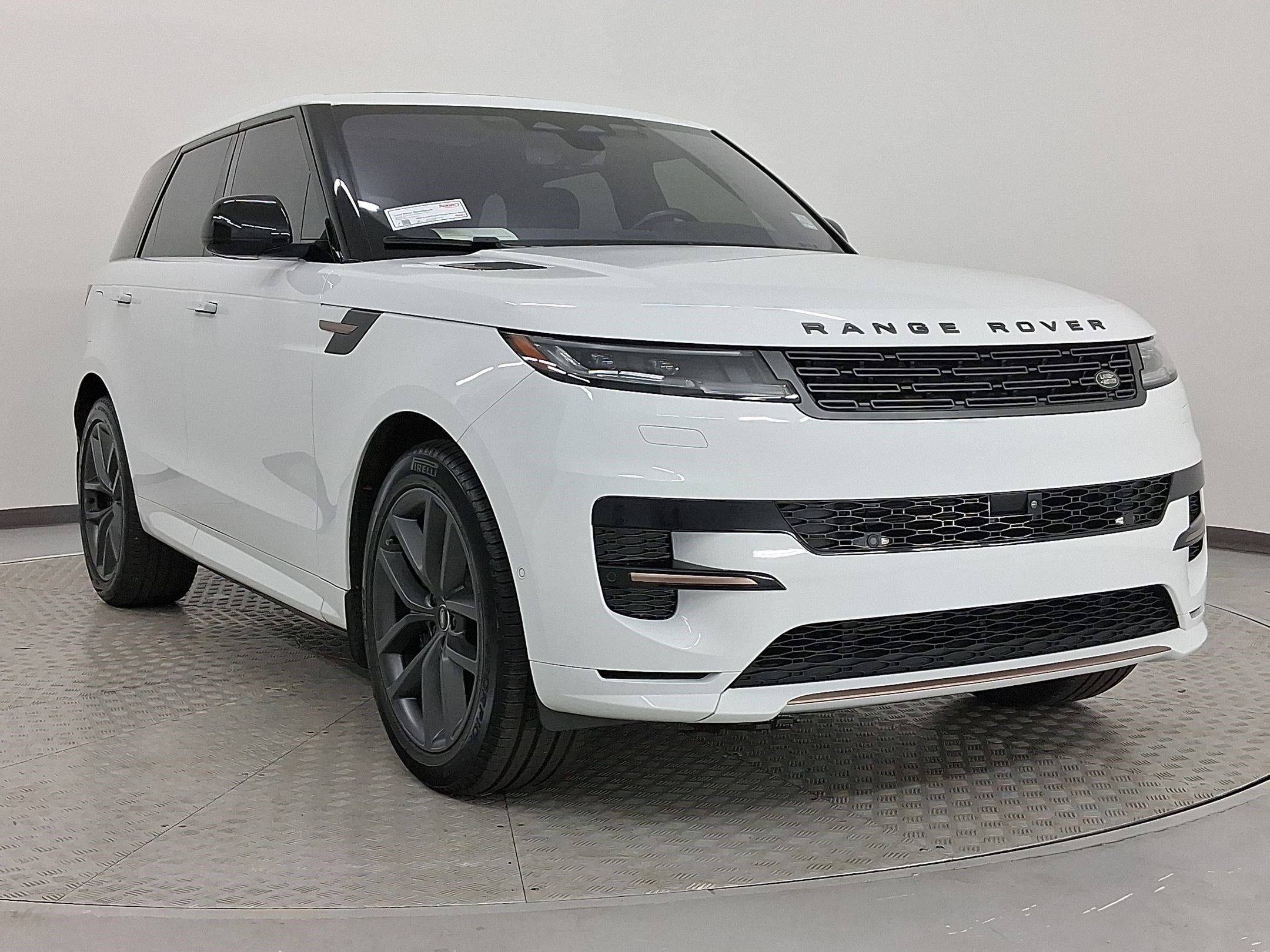 2023 Land Rover Range Rover Sport SE Dynamic photo 6