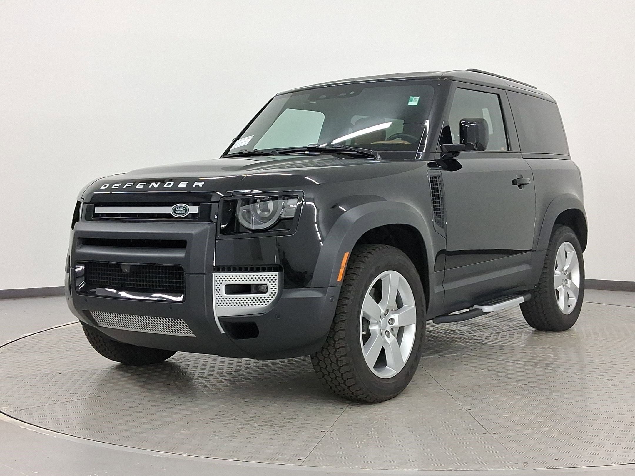 2023 Land Rover Defender 90 SE