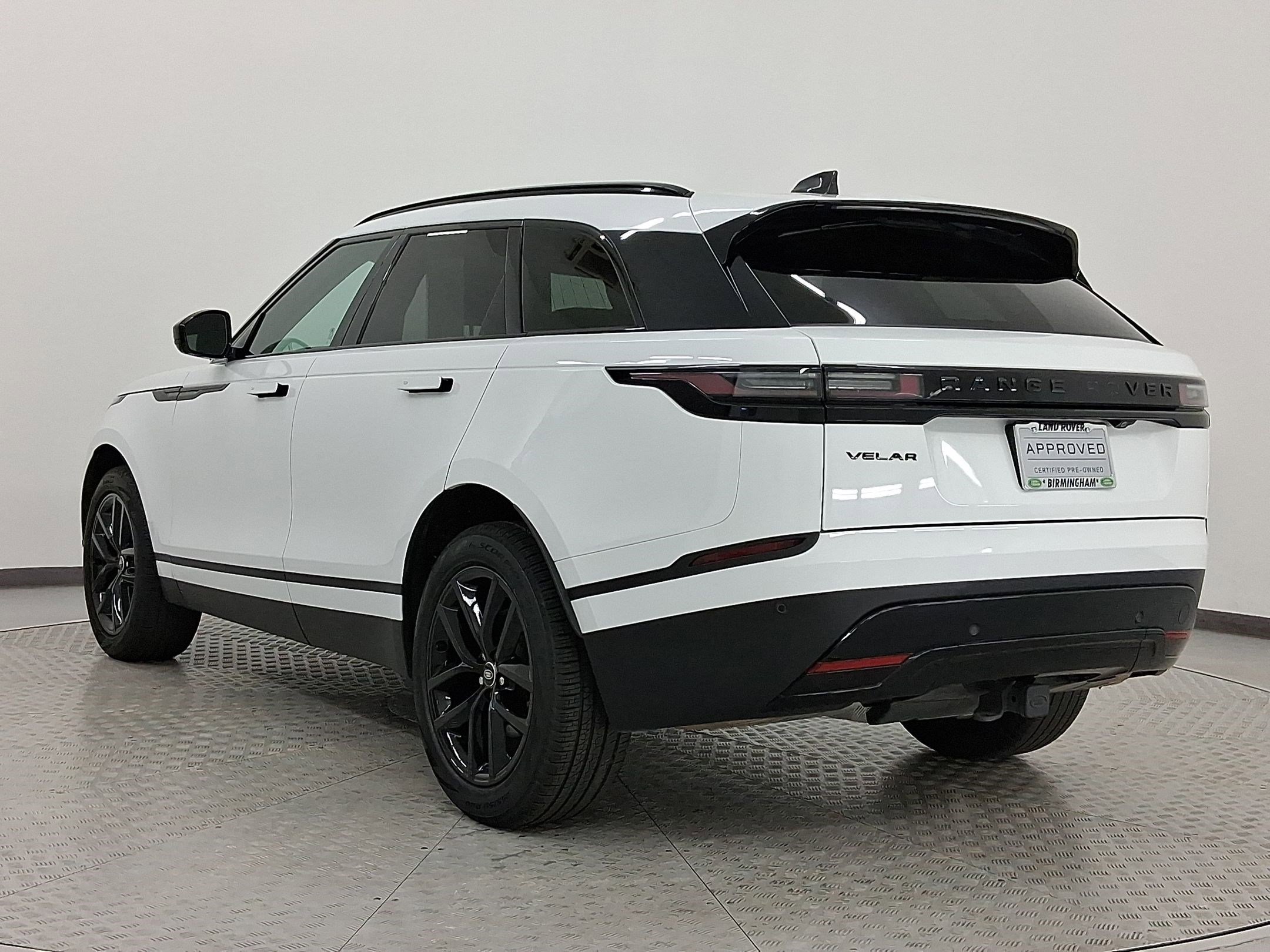 2024 Land Rover Range Rover Velar S photo 2
